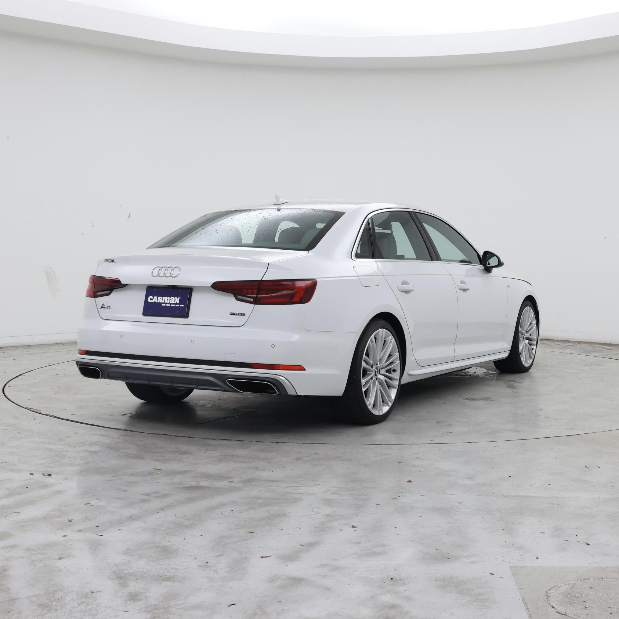 Thumbnail: 2019 Audi A4 - 8