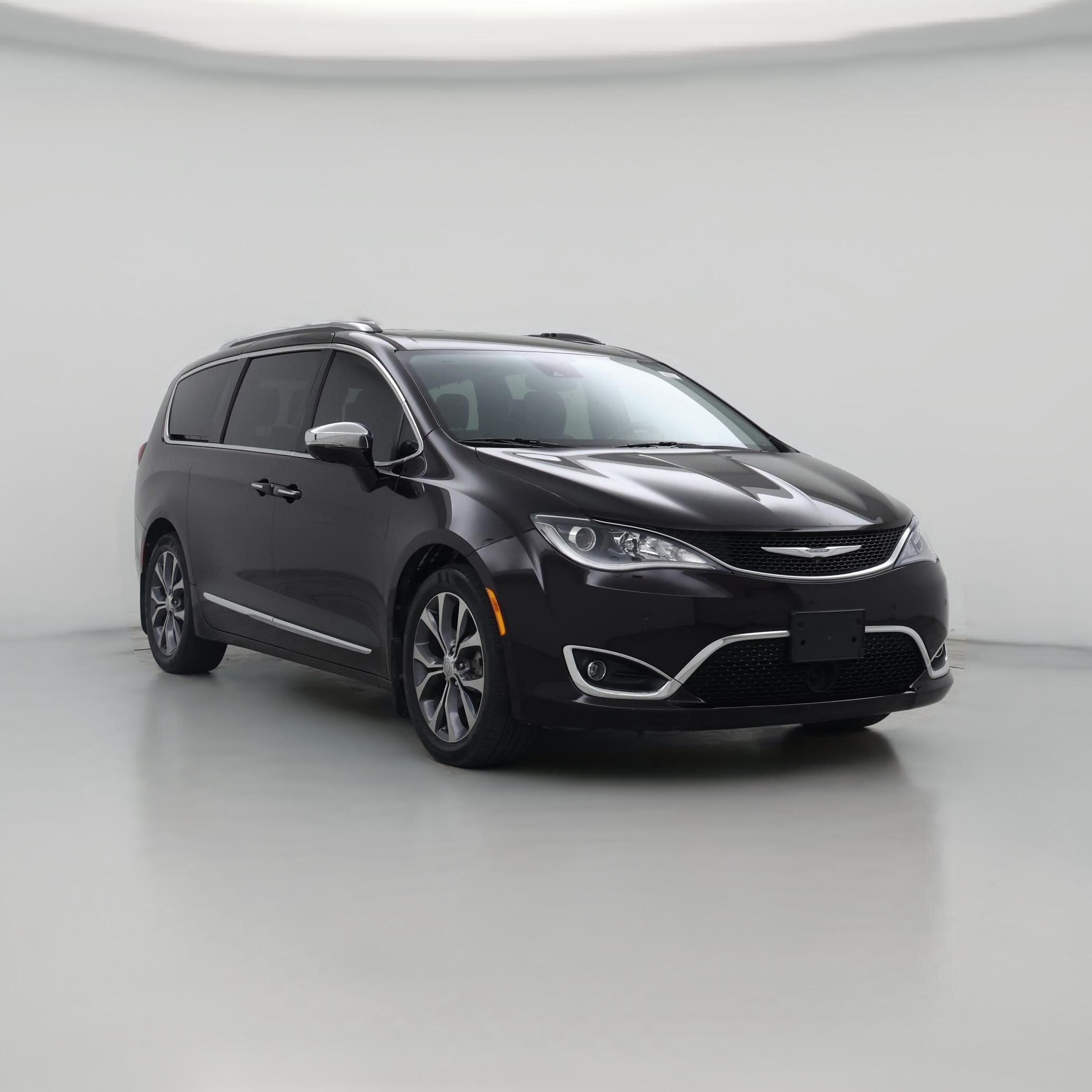 Thumbnail: 2017 Chrysler Pacifica - 1