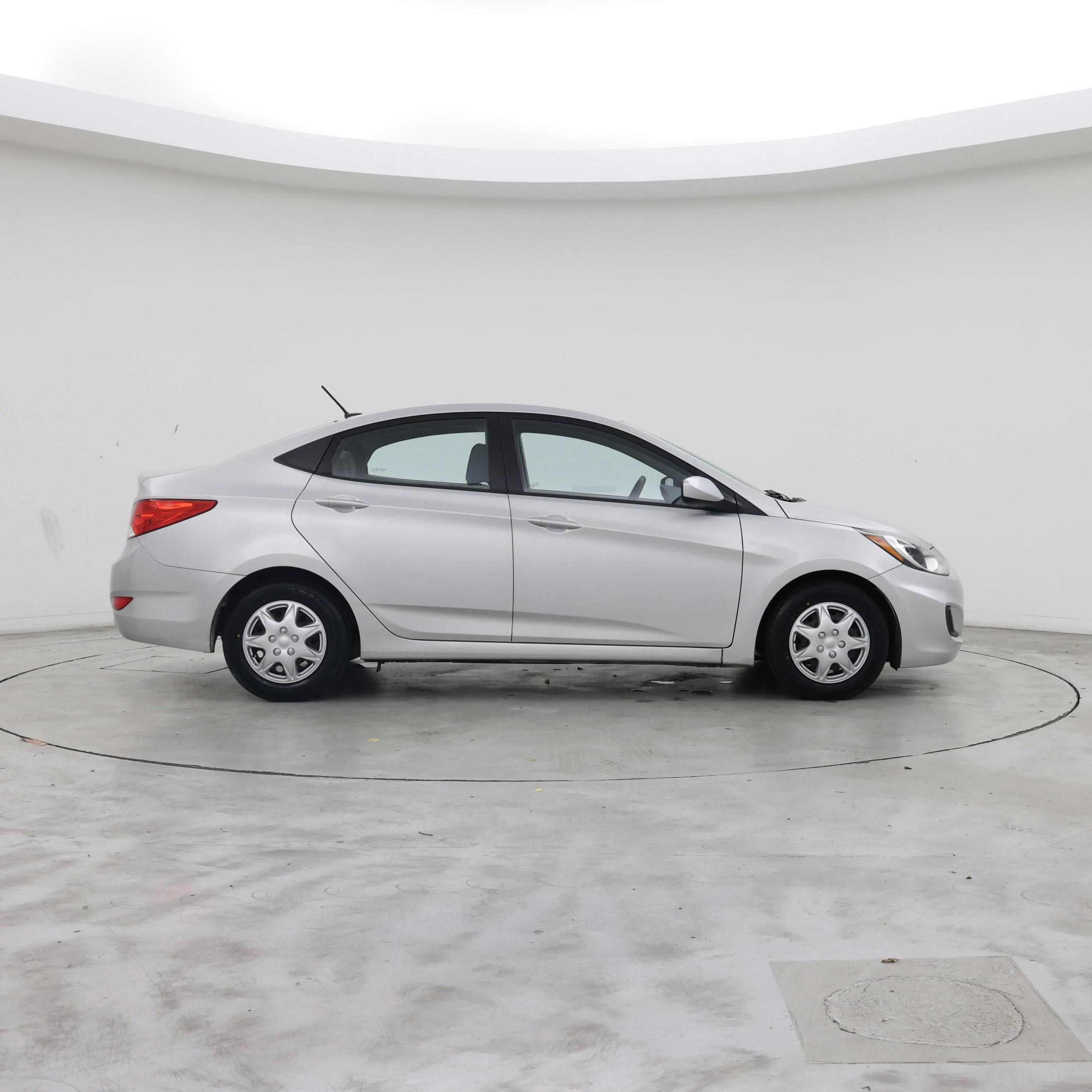 Thumbnail: 2014 Hyundai Accent - 7