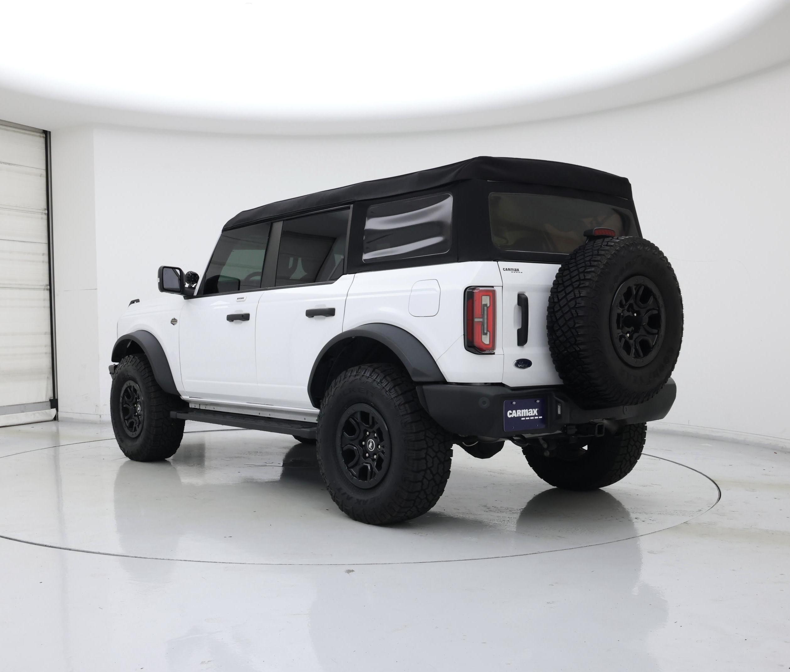 Thumbnail: 2023 Ford Bronco - 2