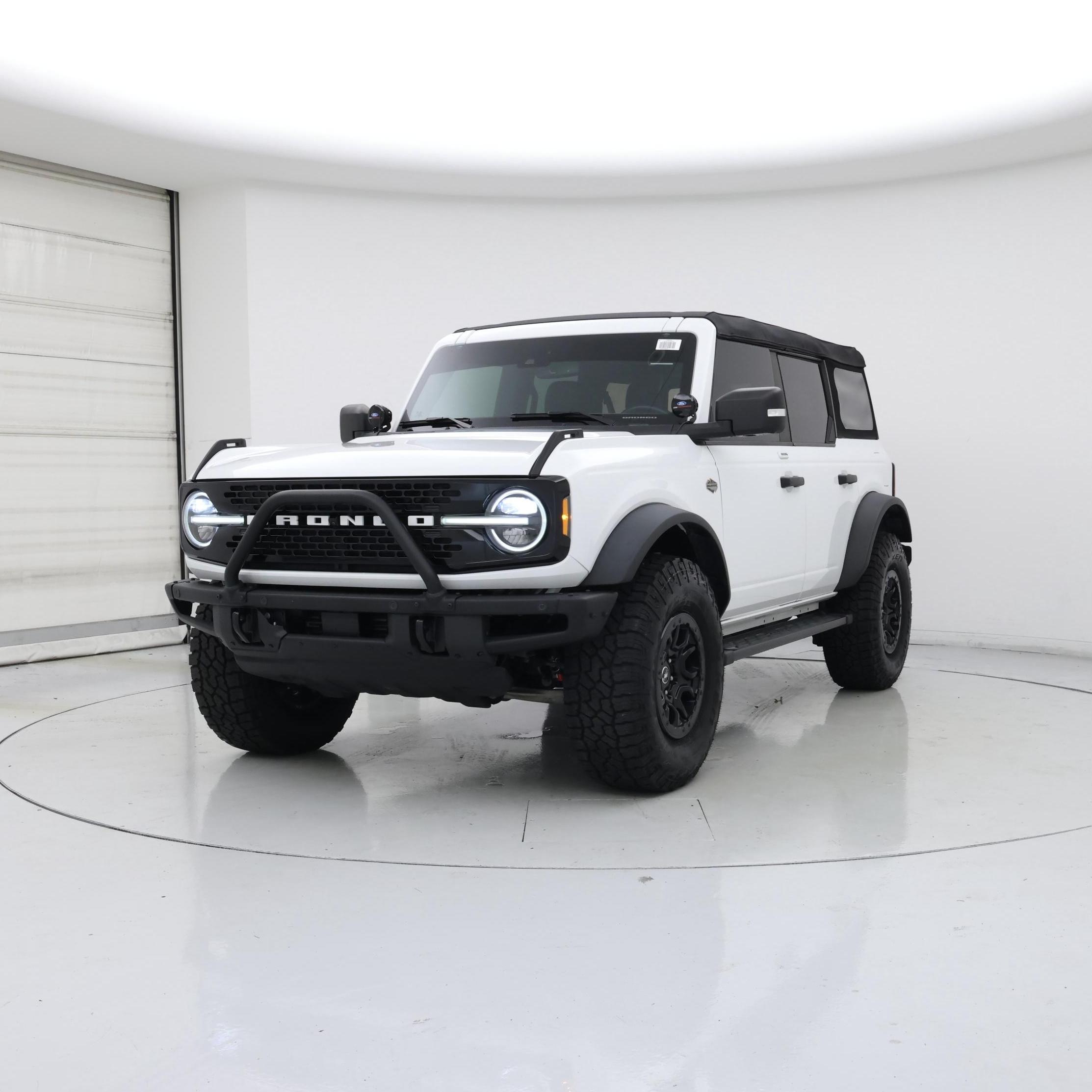 Thumbnail: 2023 Ford Bronco - 4