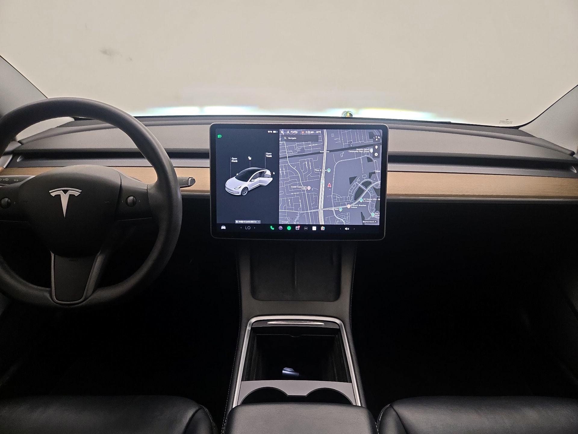 Thumbnail: 2021 Tesla Model 3 - 9