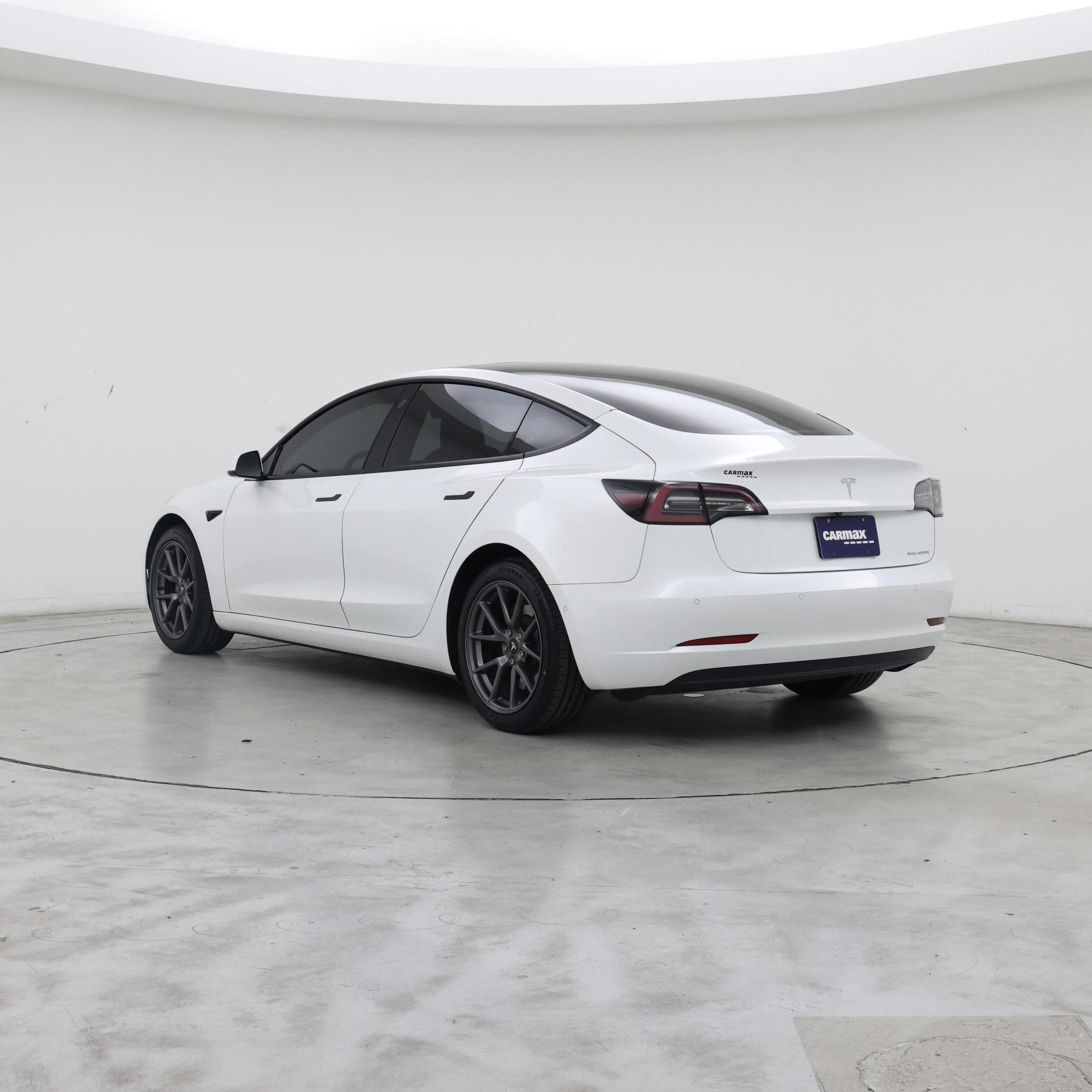 Thumbnail: 2021 Tesla Model 3 - 2