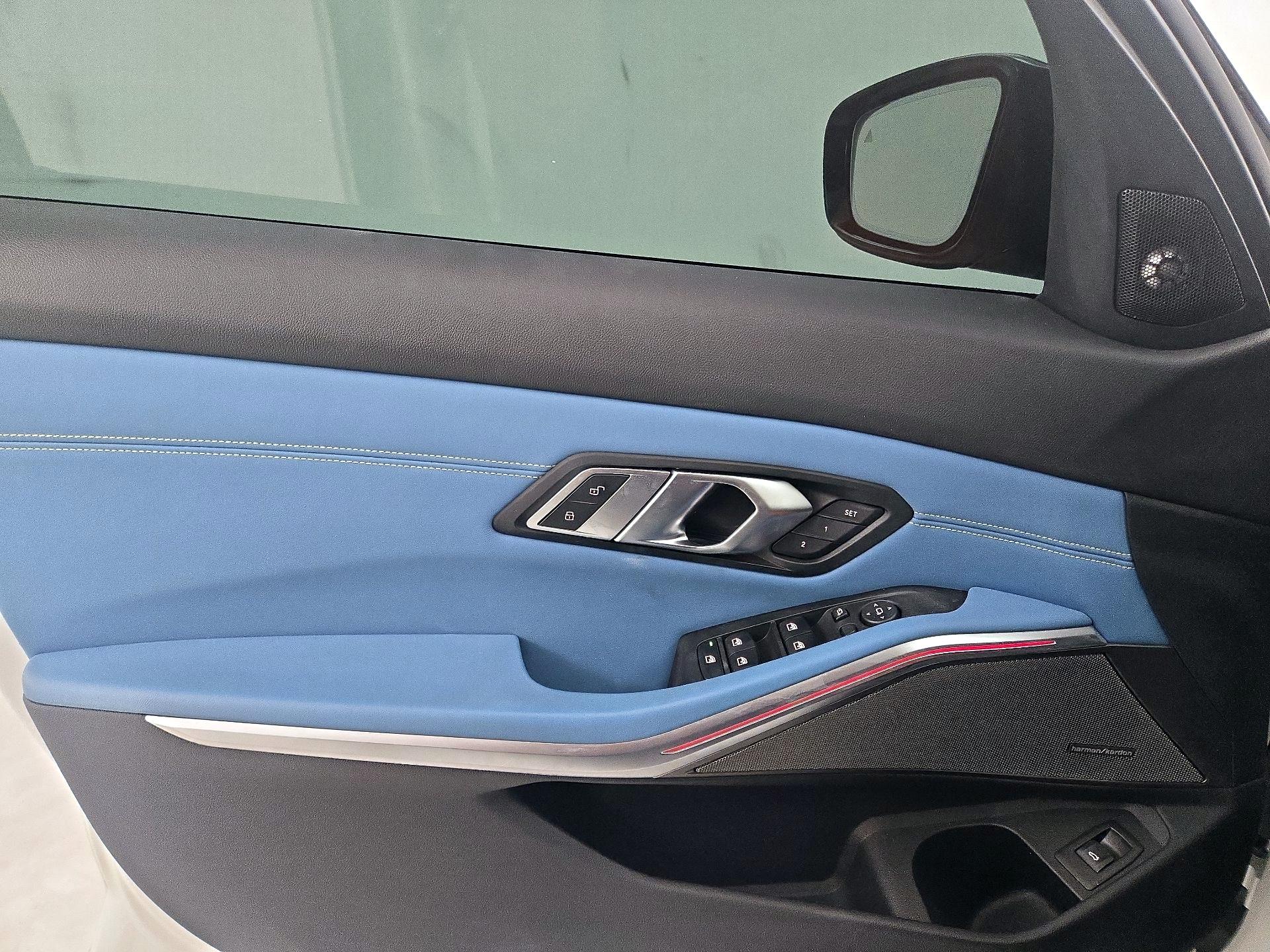 Thumbnail: 2022 BMW M3 - 12