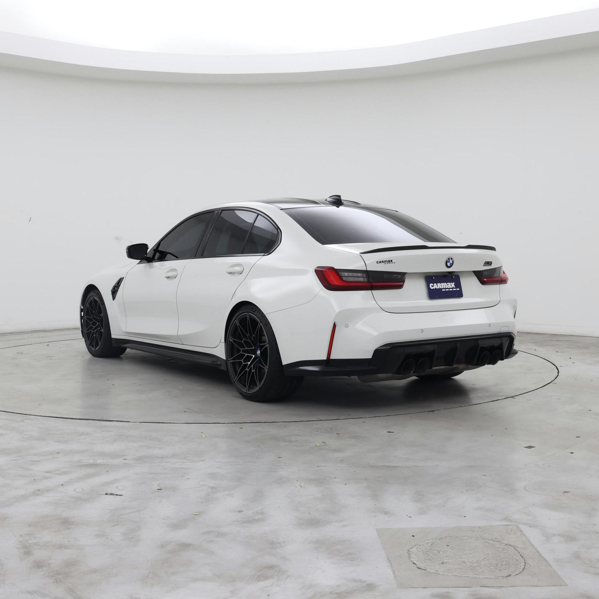 Thumbnail: 2022 BMW M3 - 2