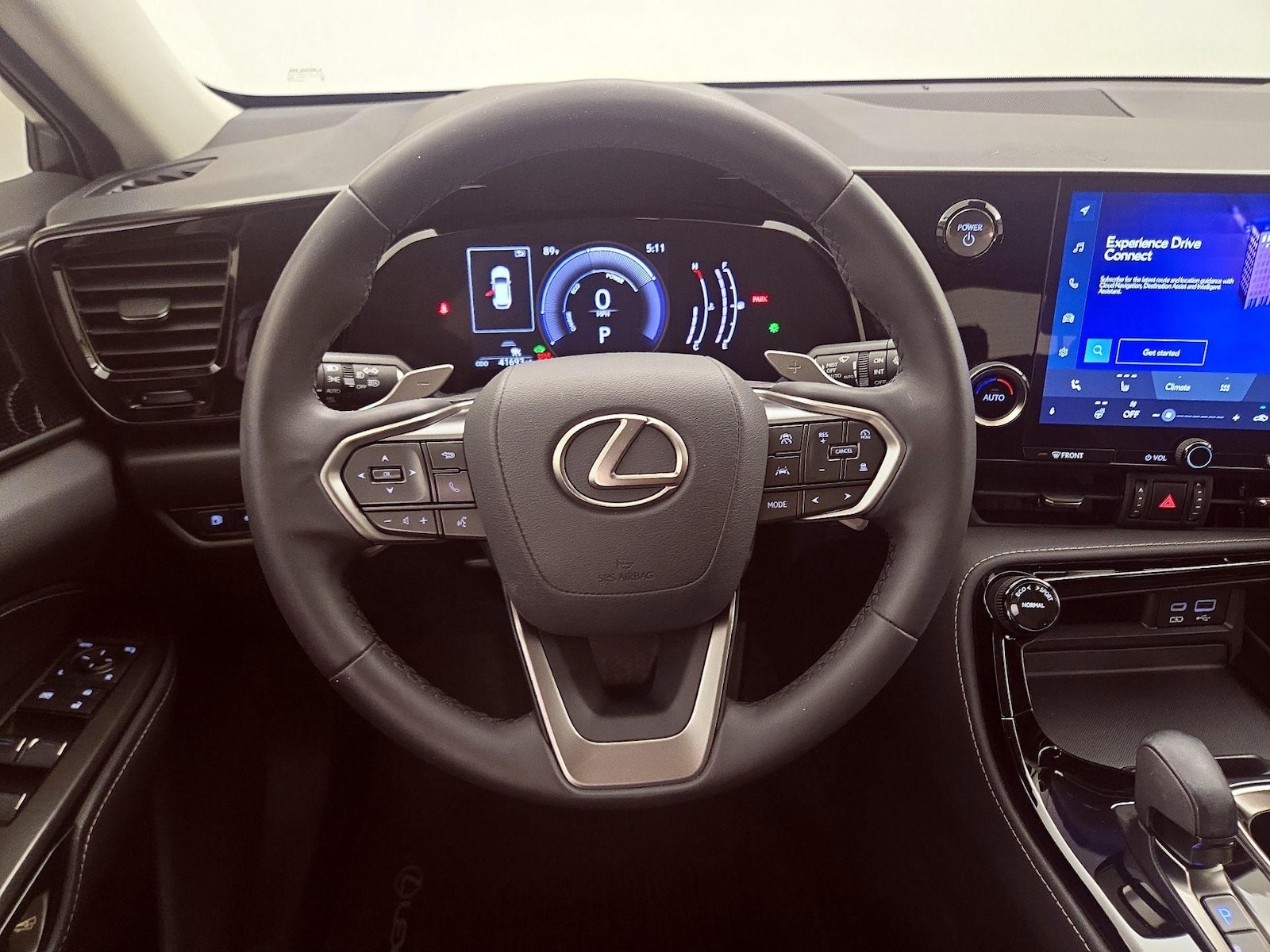 2022 Lexus NX Hybrid 350h - Photo 11