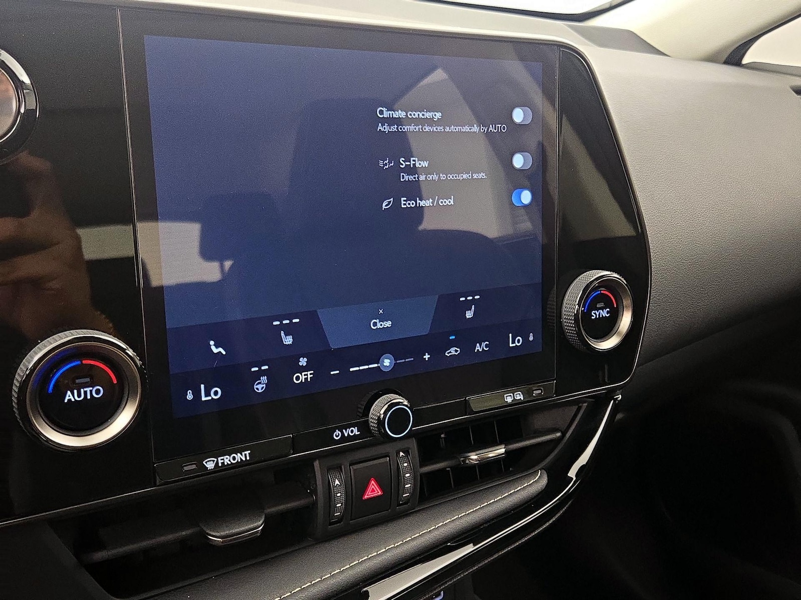 2022 Lexus NX Hybrid 350h - Photo 17