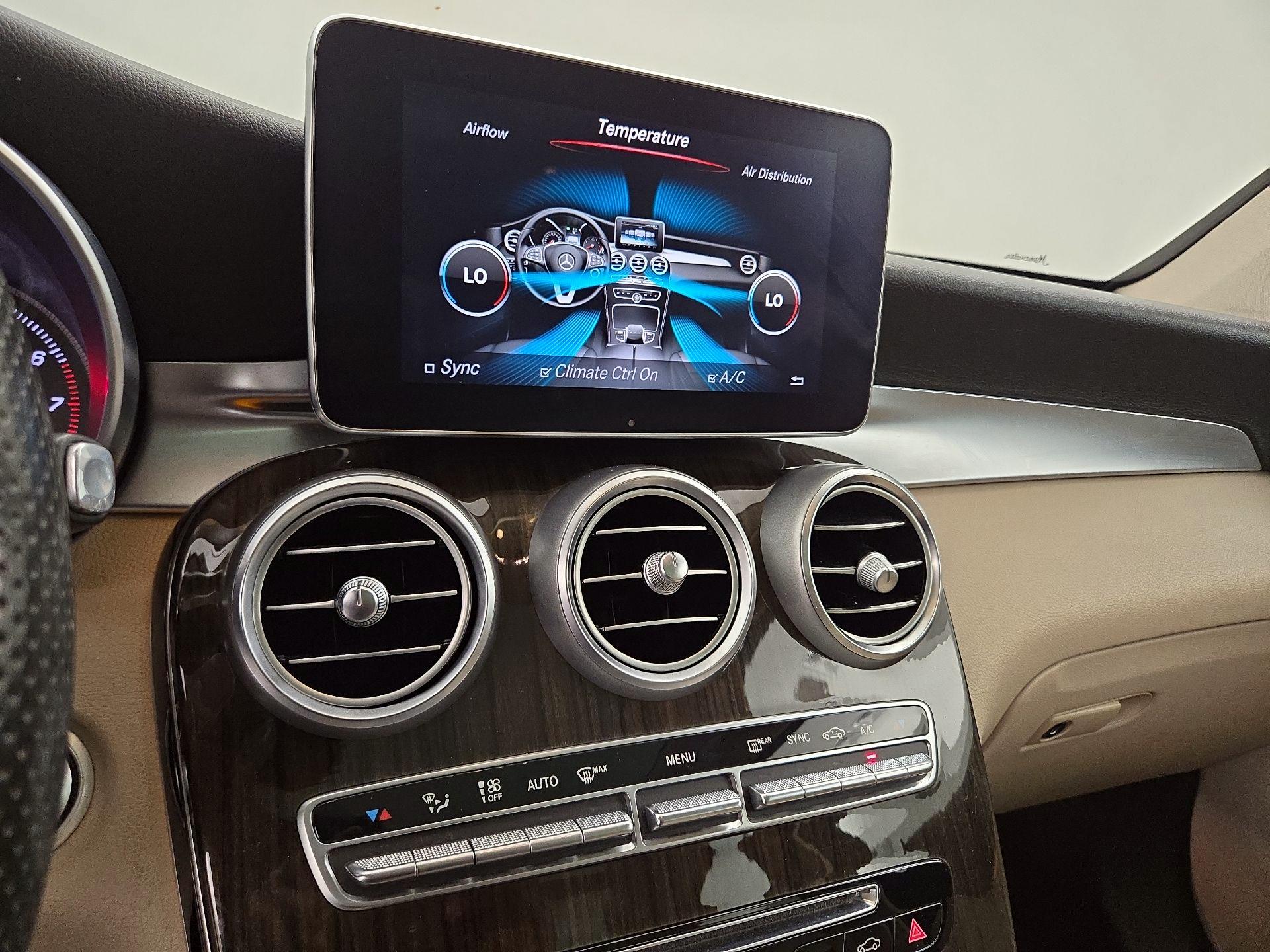 Thumbnail: 2017 Mercedes-Benz GLC - 17