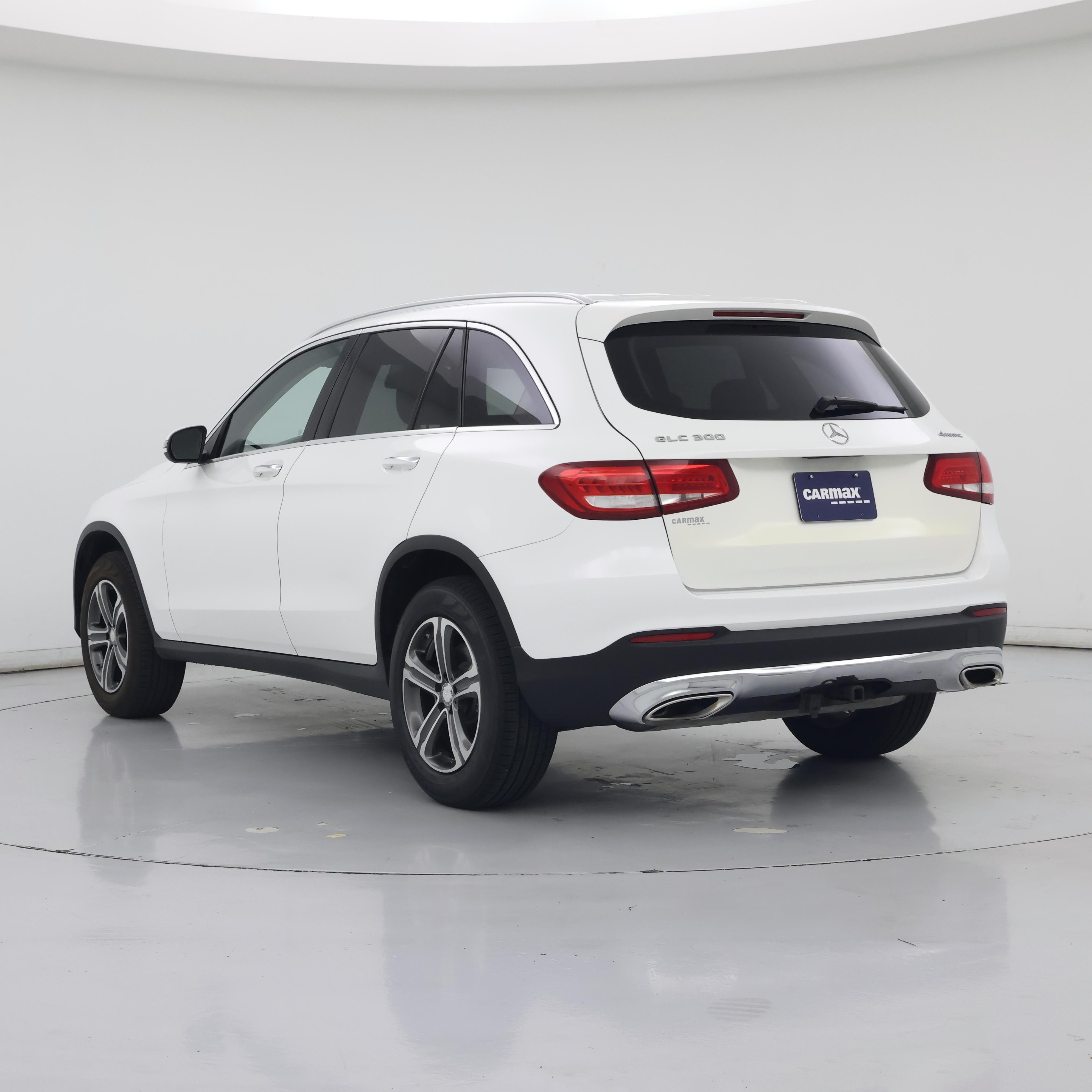 Thumbnail: 2017 Mercedes-Benz GLC - 2