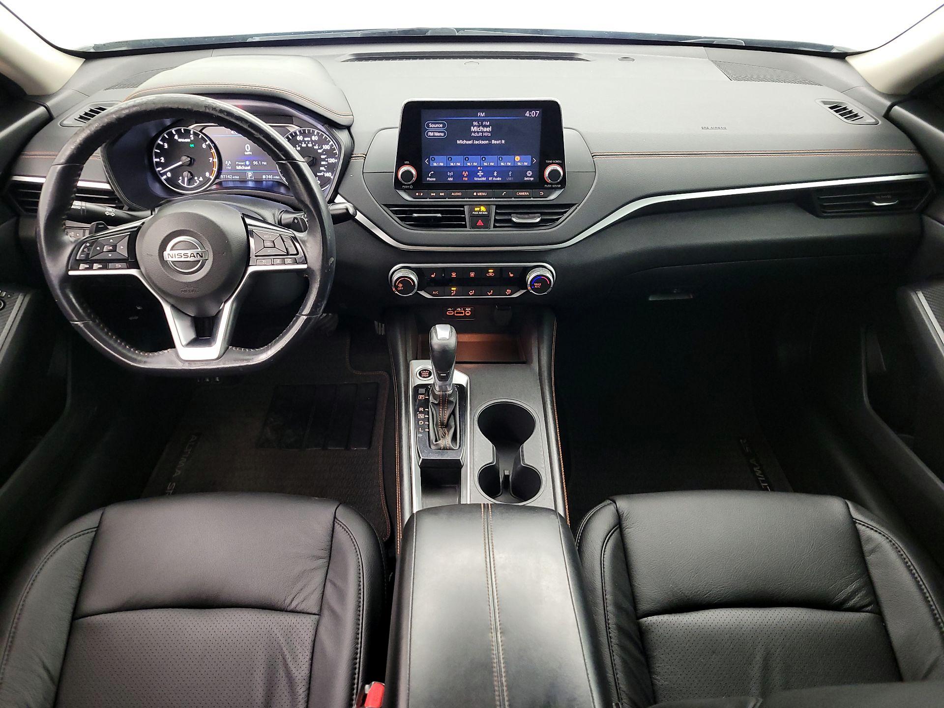 Thumbnail: 2019 Nissan Altima - 9