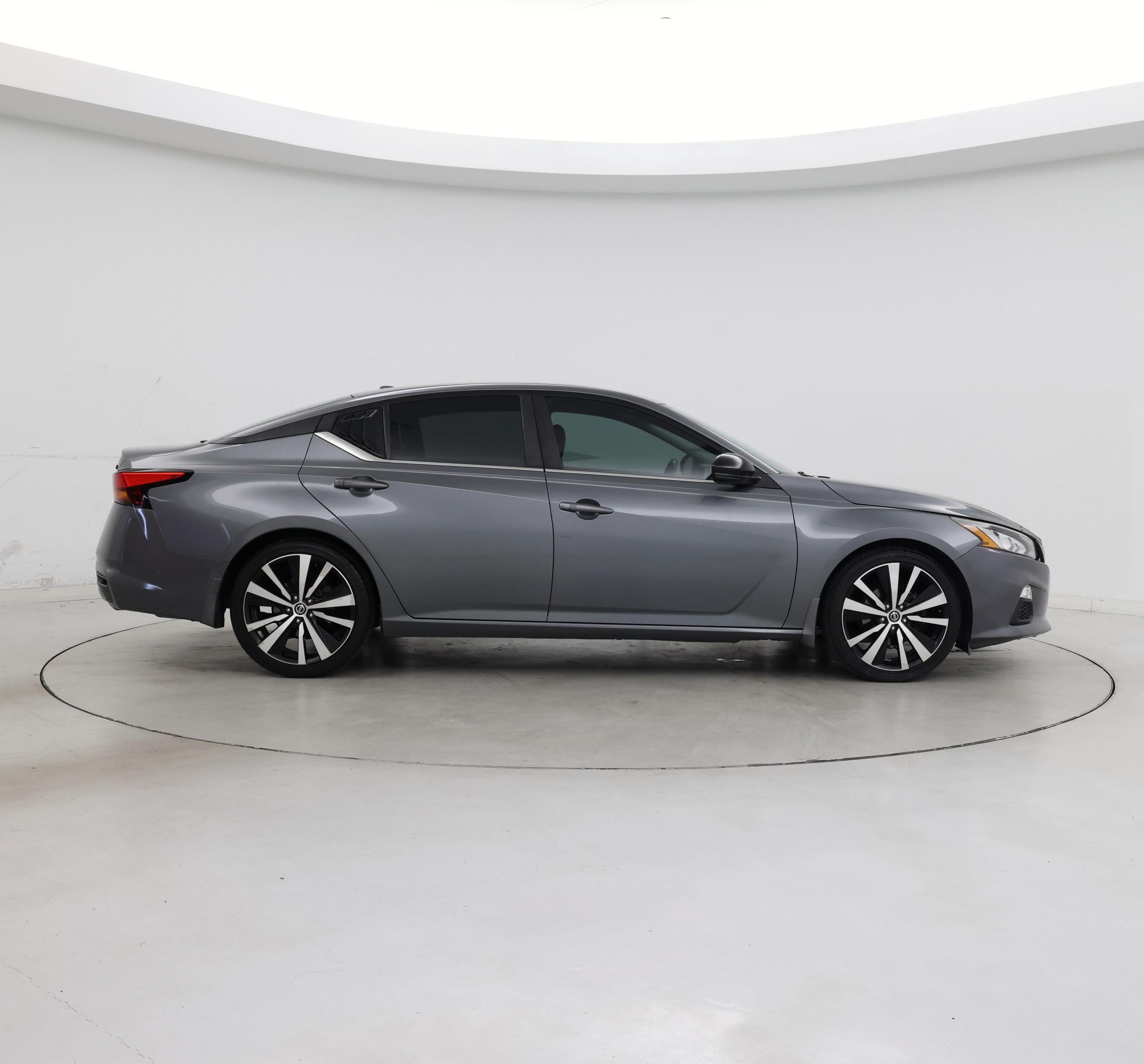 Thumbnail: 2019 Nissan Altima - 7