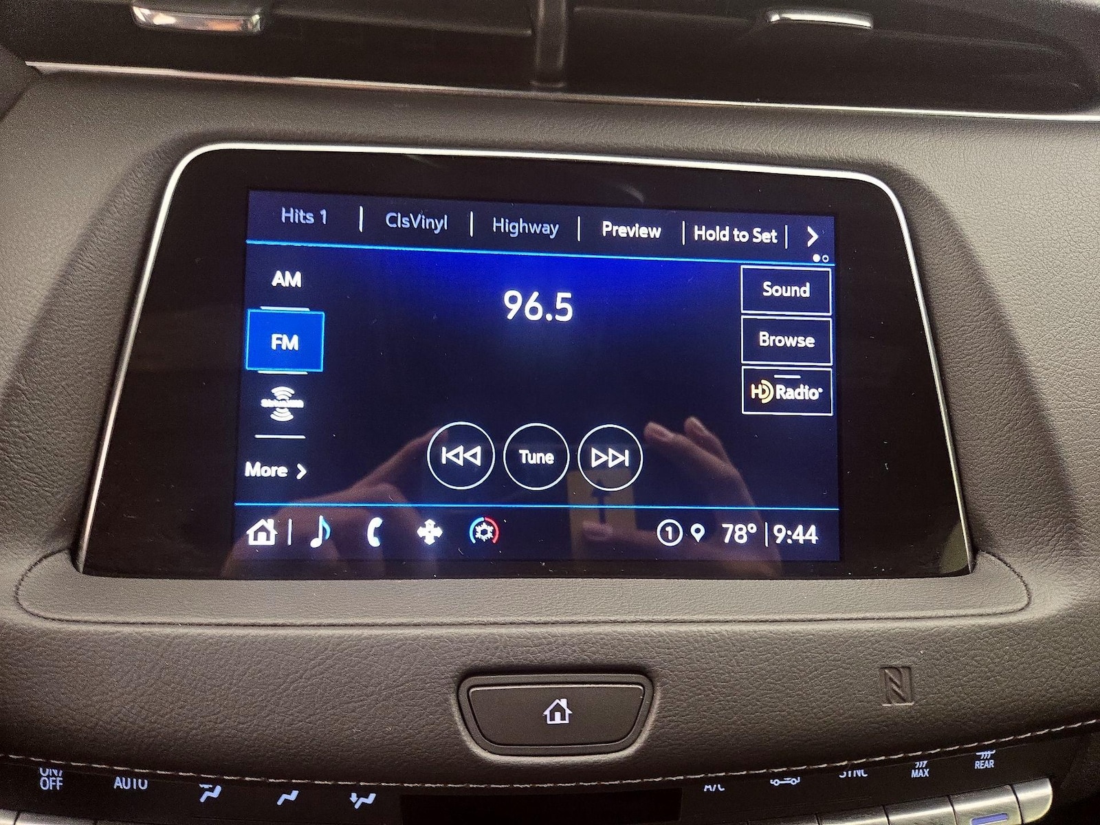 2021 Cadillac XT4 Premium Luxury - Photo 16