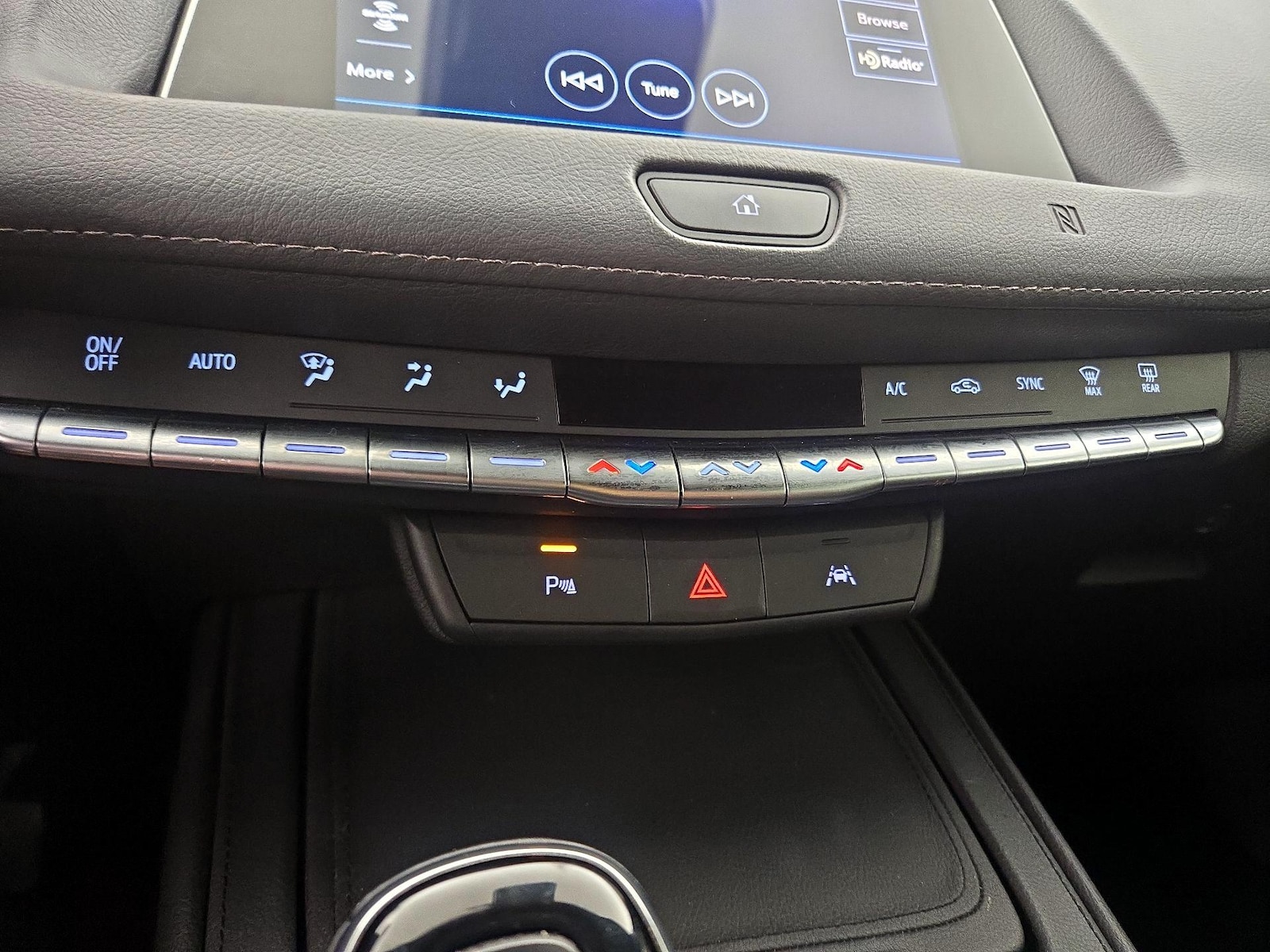 2021 Cadillac XT4 Premium Luxury - Photo 17