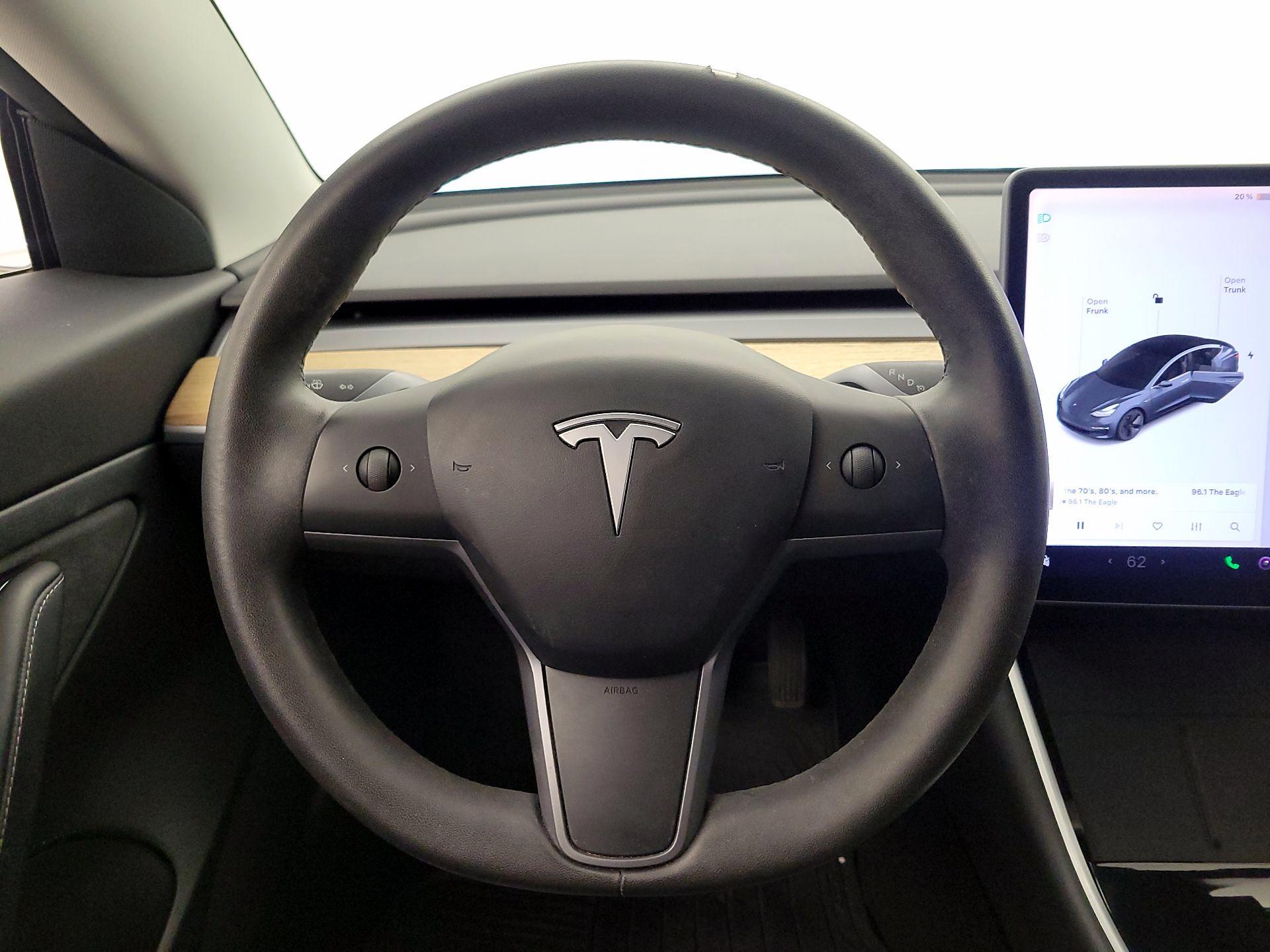 Thumbnail: 2020 Tesla Model 3 - 10