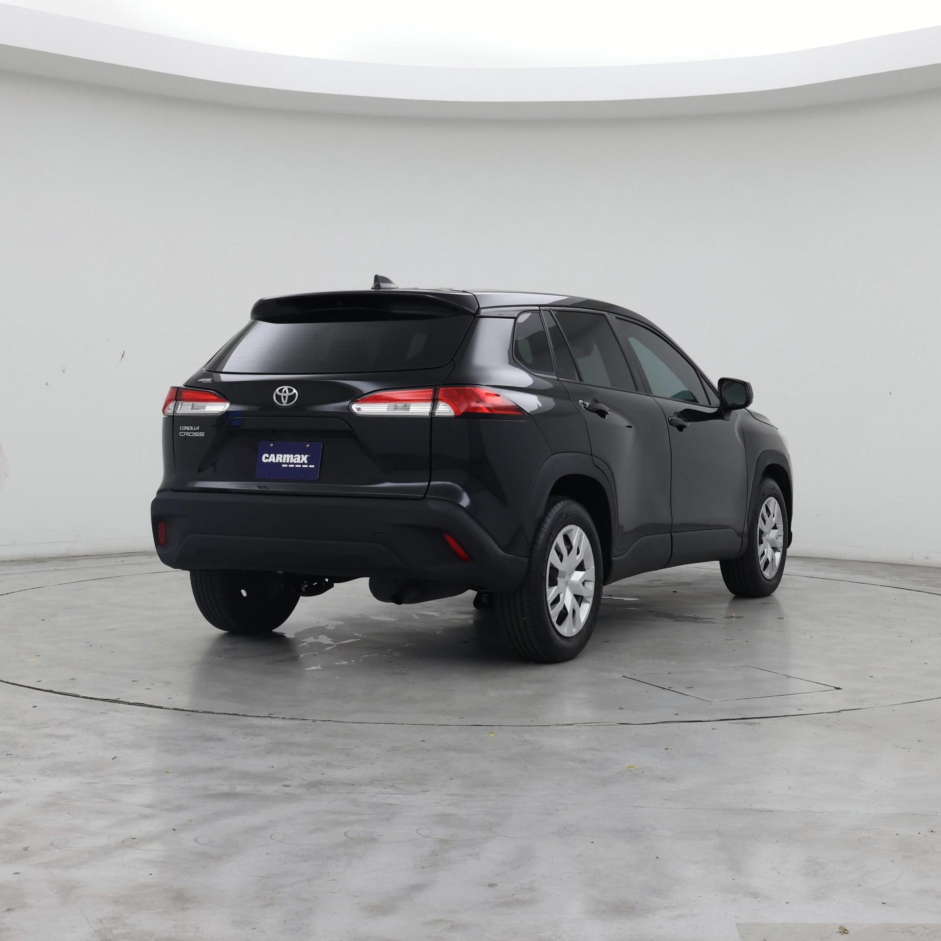 Thumbnail: 2023 Toyota Corolla Cross - 8
