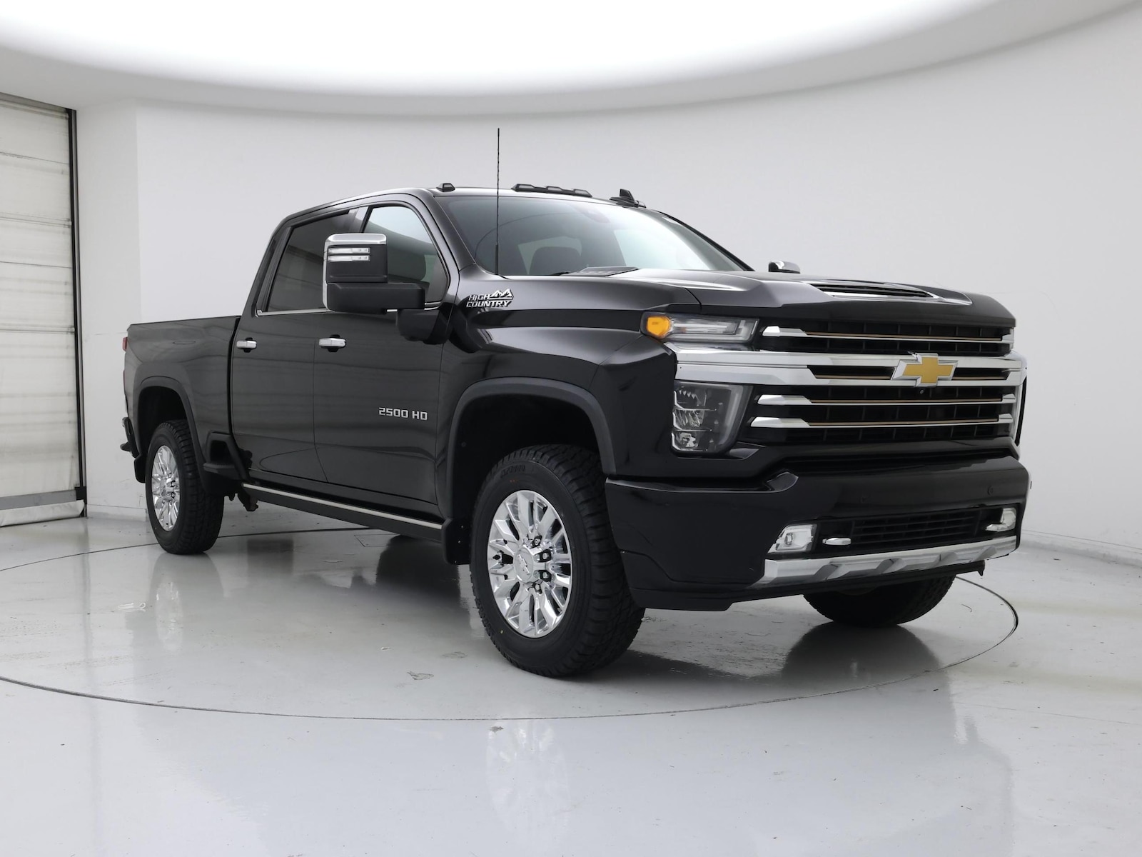2021 Chevrolet Silverado 2500HD High Country - Photo 2