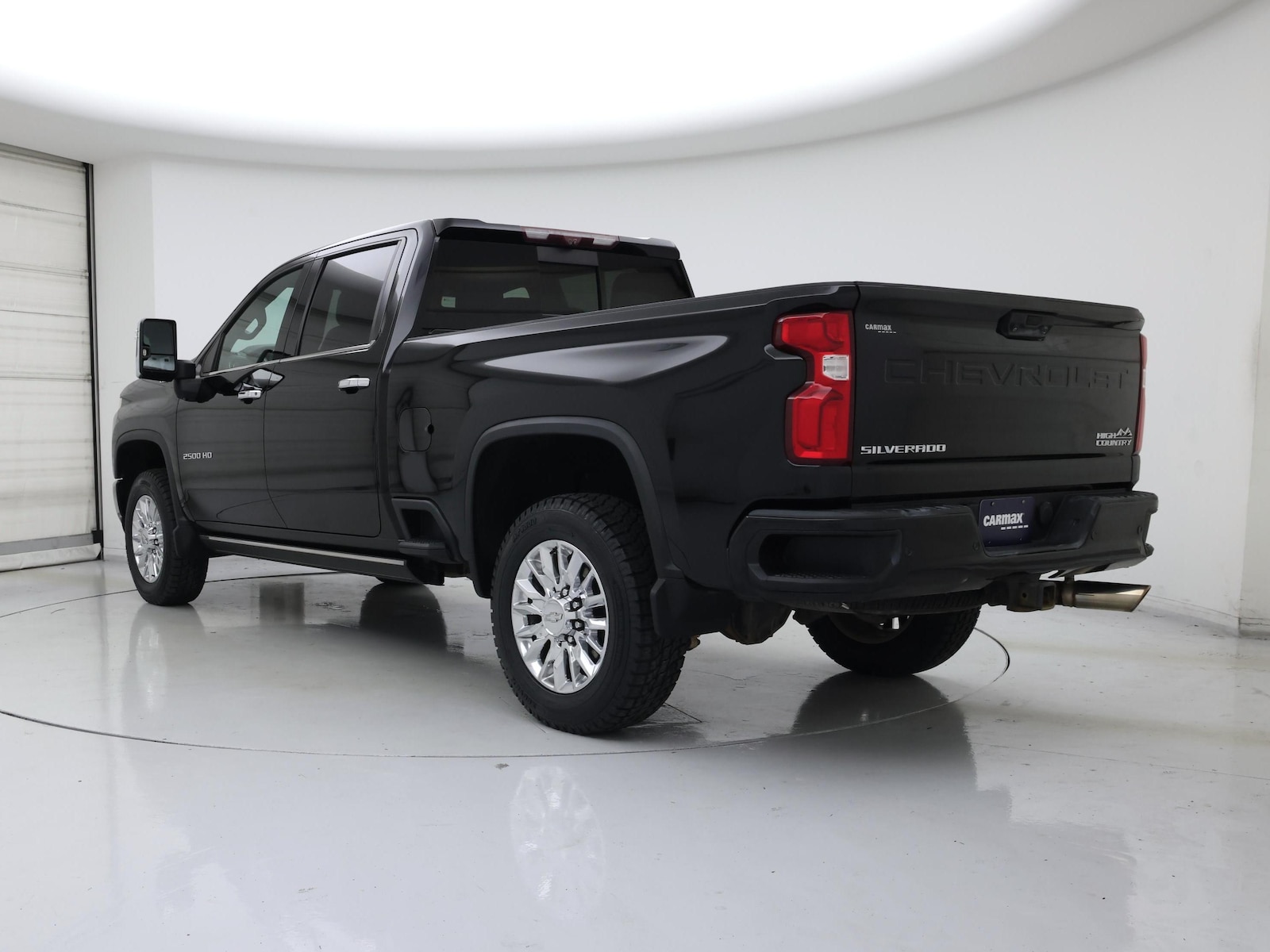 2021 Chevrolet Silverado 2500HD High Country - Photo 3