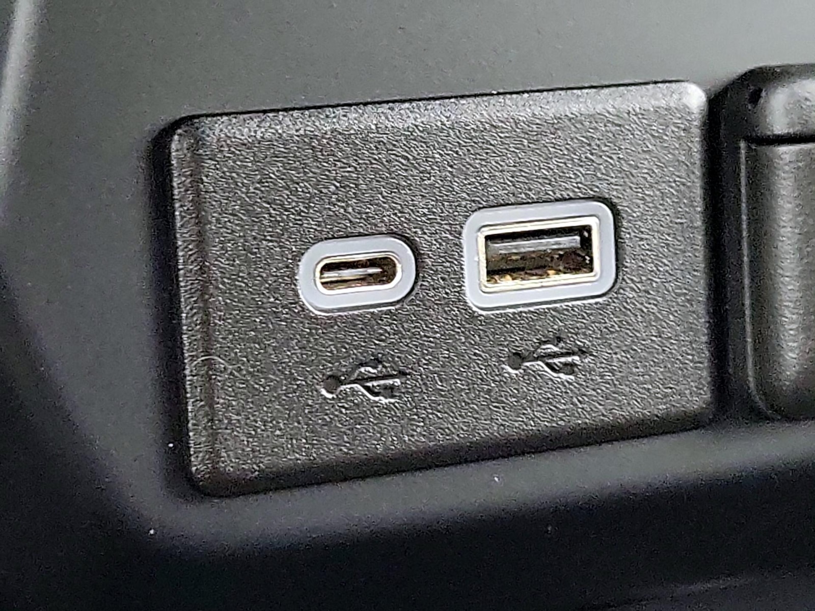 2021 Chevrolet Silverado 2500HD High Country - Photo 20