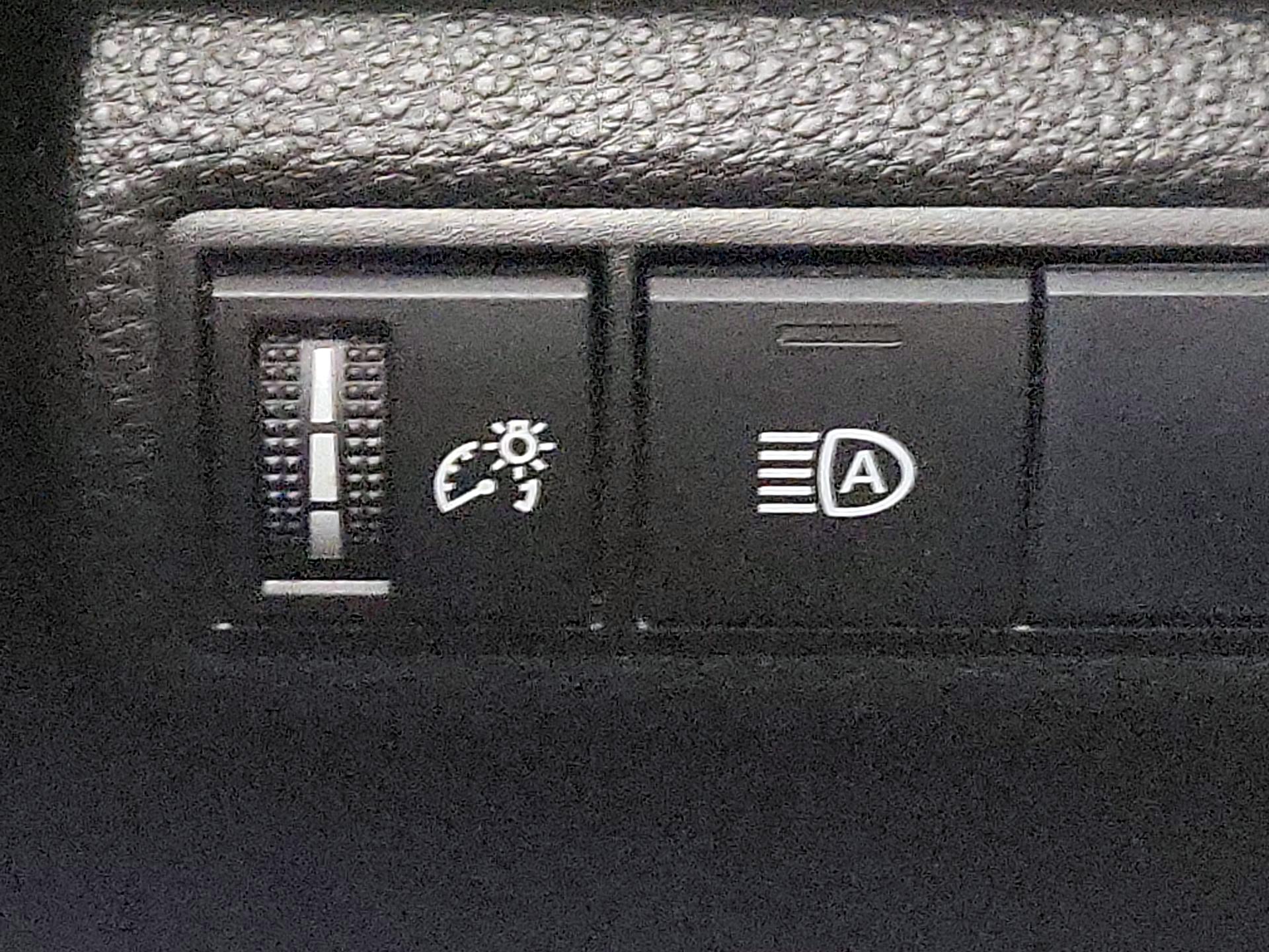 Thumbnail: 2021 Toyota Corolla - 13