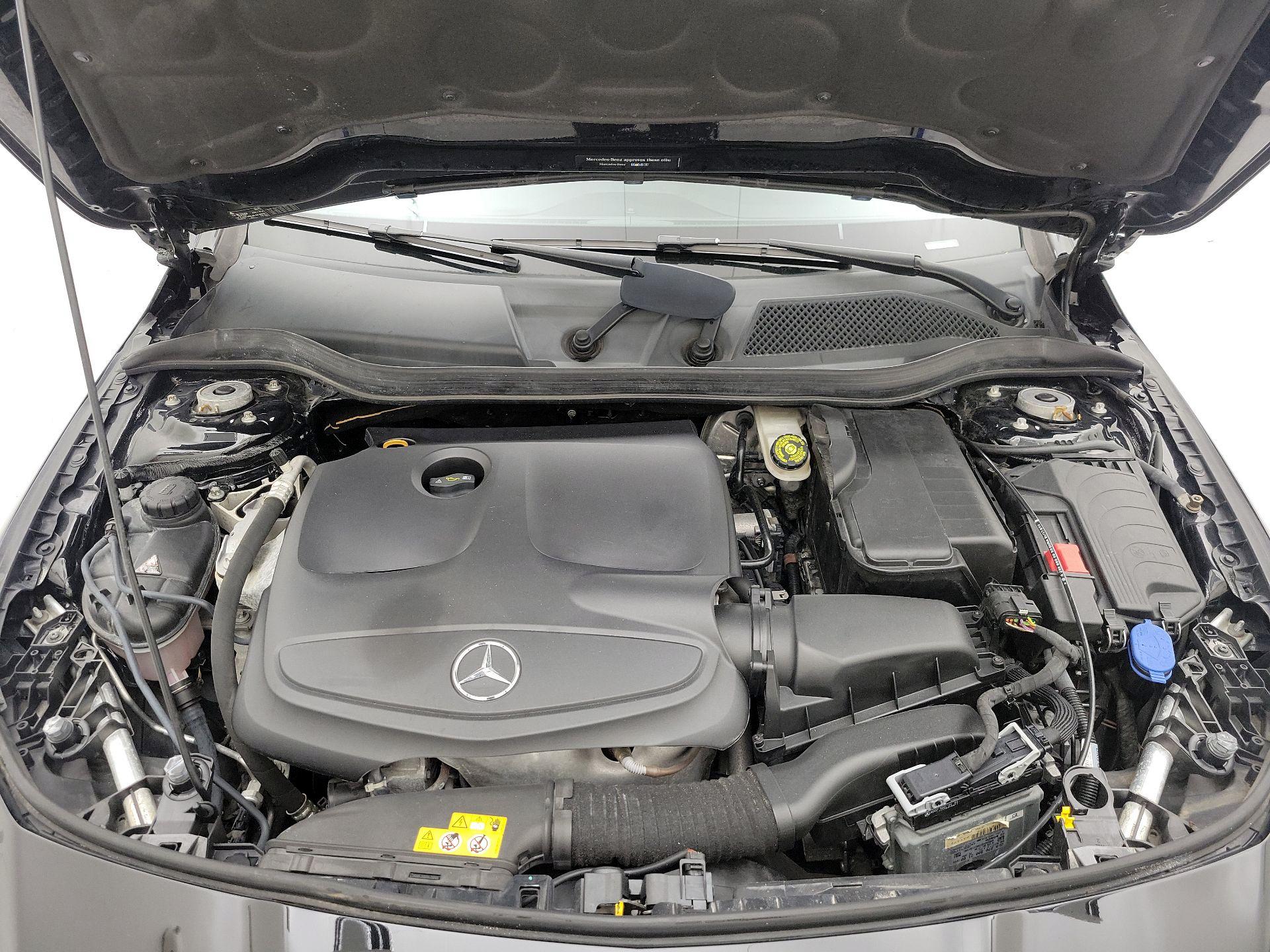 Thumbnail: 2018 Mercedes-Benz CLA - 20