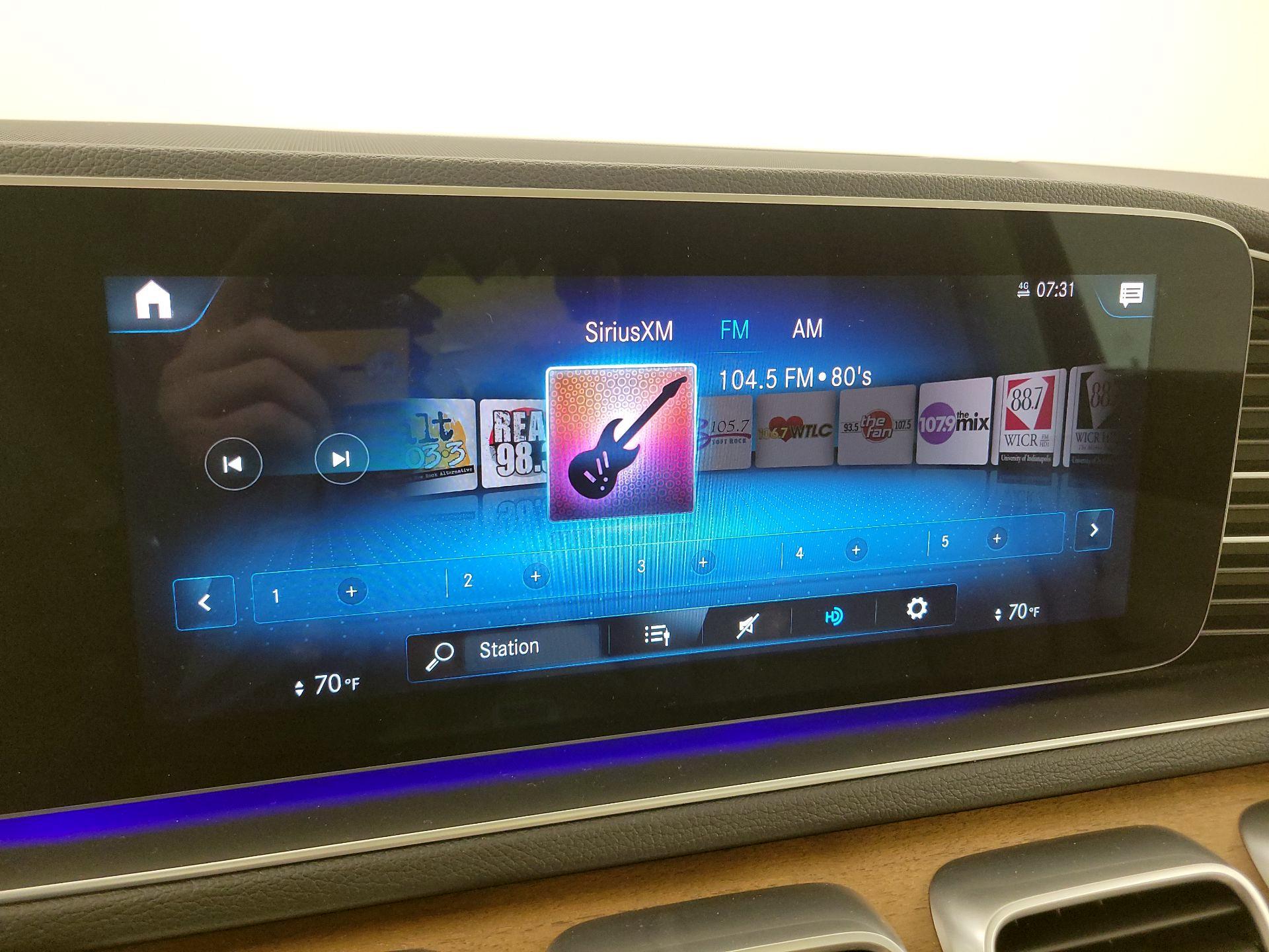 Thumbnail: 2022 Mercedes-Benz GLE - 16