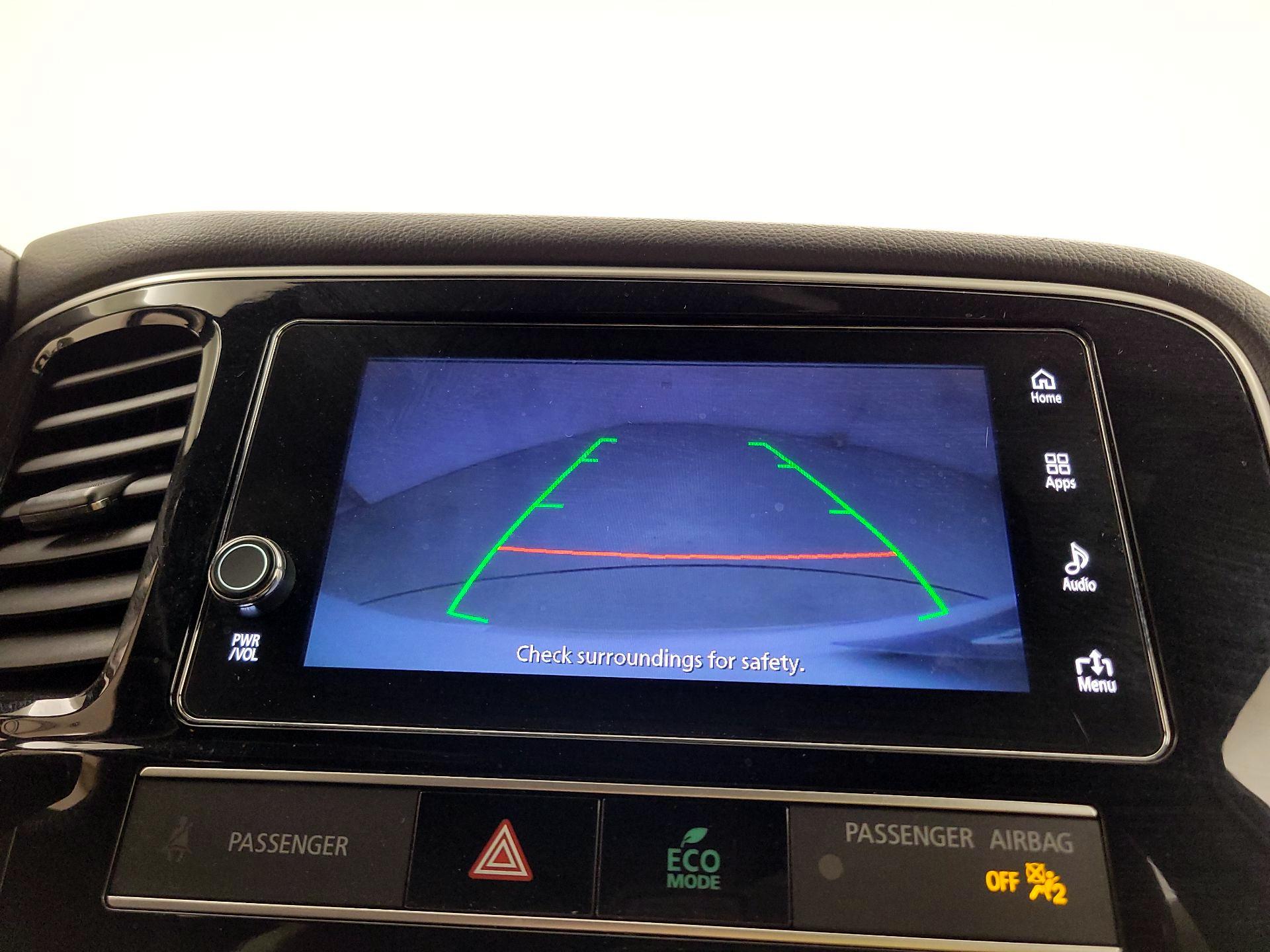 Thumbnail: 2019 Mitsubishi Outlander - 14