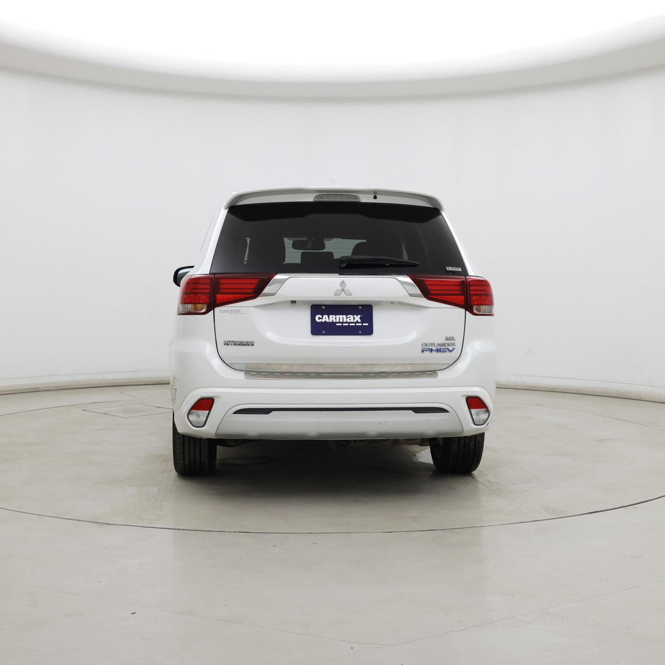 Thumbnail: 2019 Mitsubishi Outlander - 6