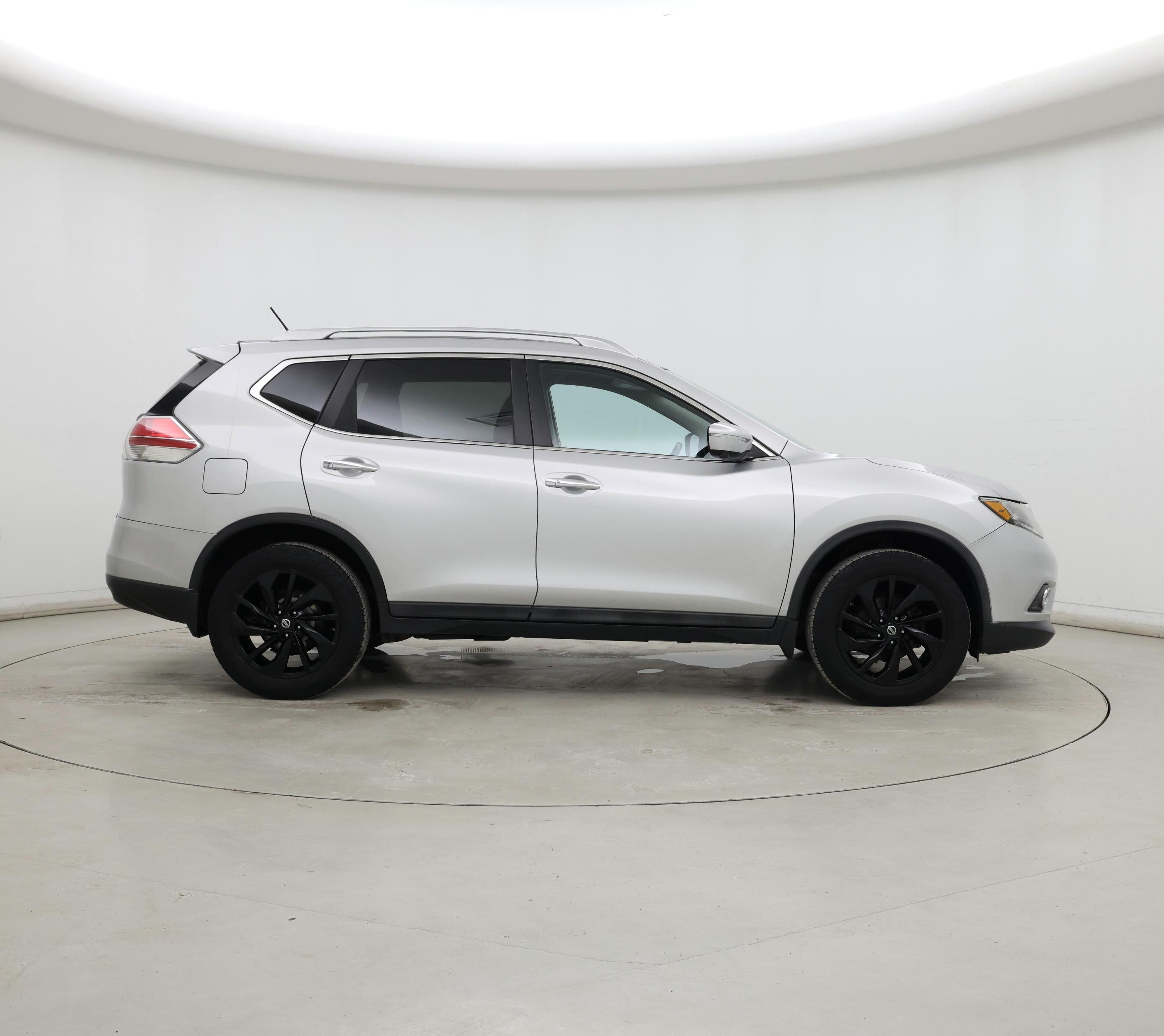 Thumbnail: 2015 Nissan Rogue - 7