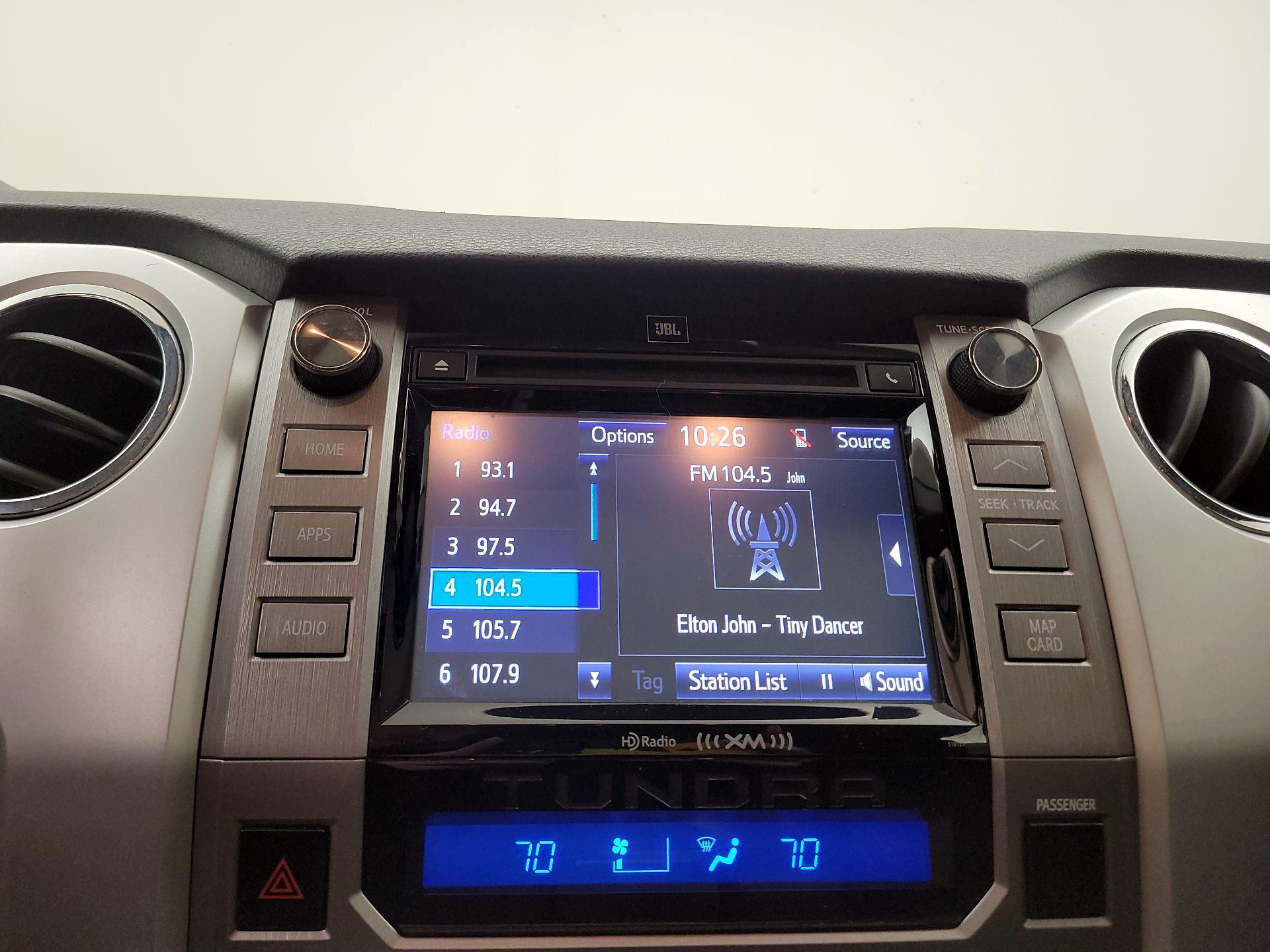 Thumbnail: 2016 Toyota Tundra - 15