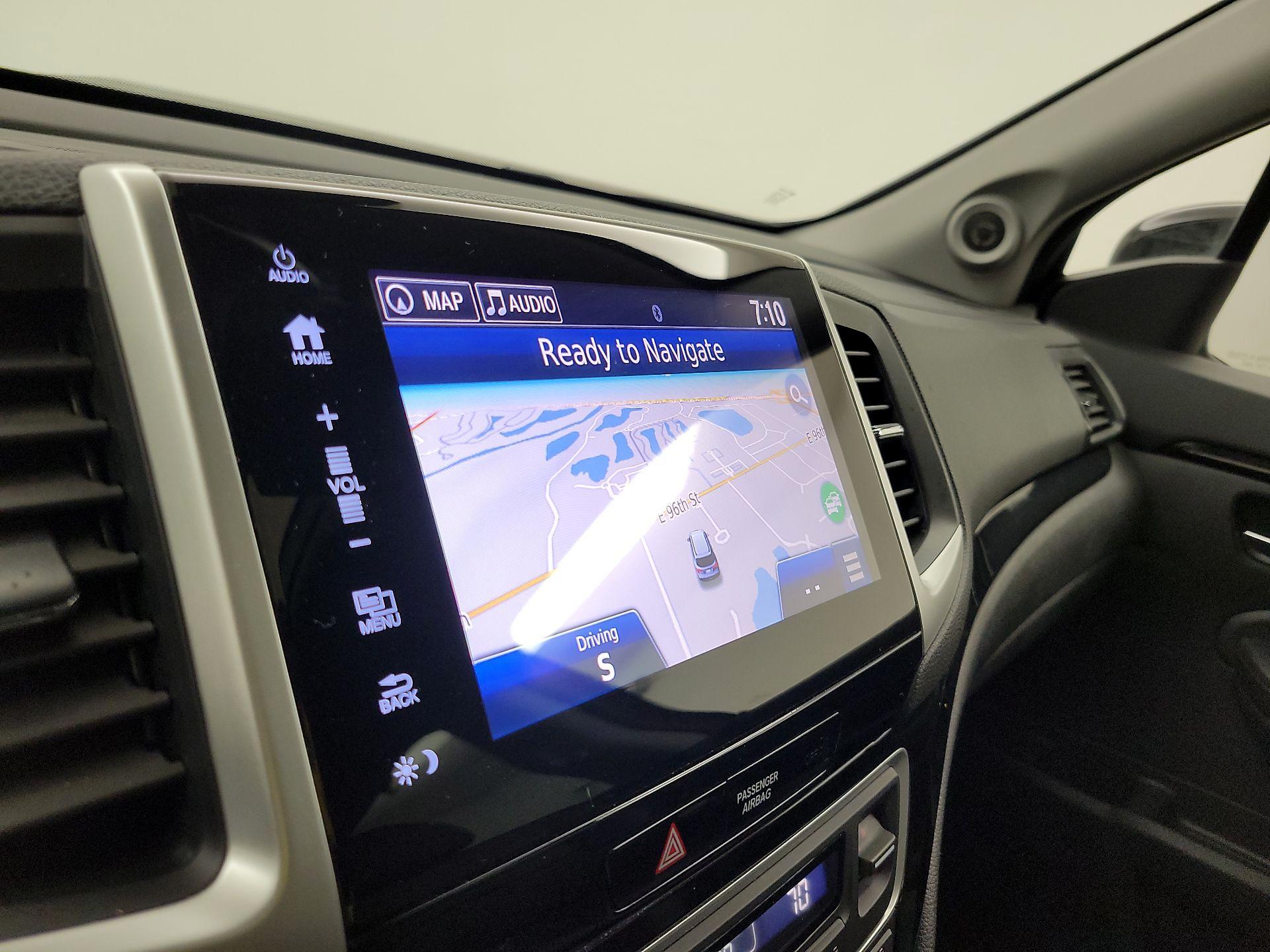 Thumbnail: 2018 Honda Pilot - 14