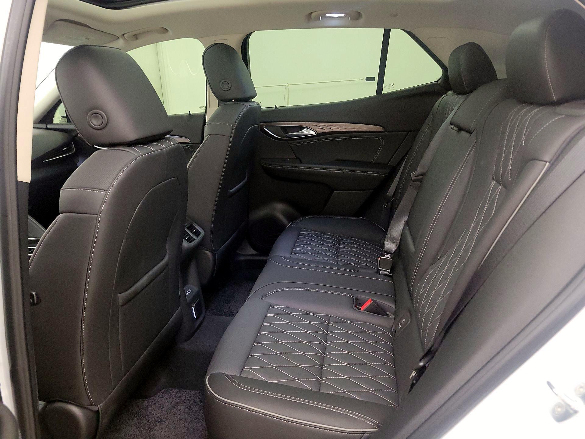 Thumbnail: 2023 Buick Envision - 20