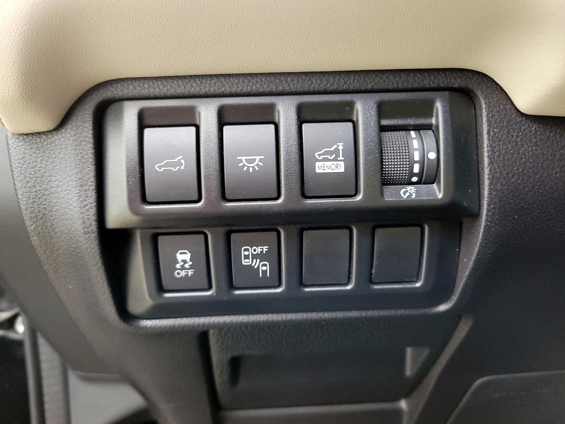 Thumbnail: 2020 Subaru Ascent - 13