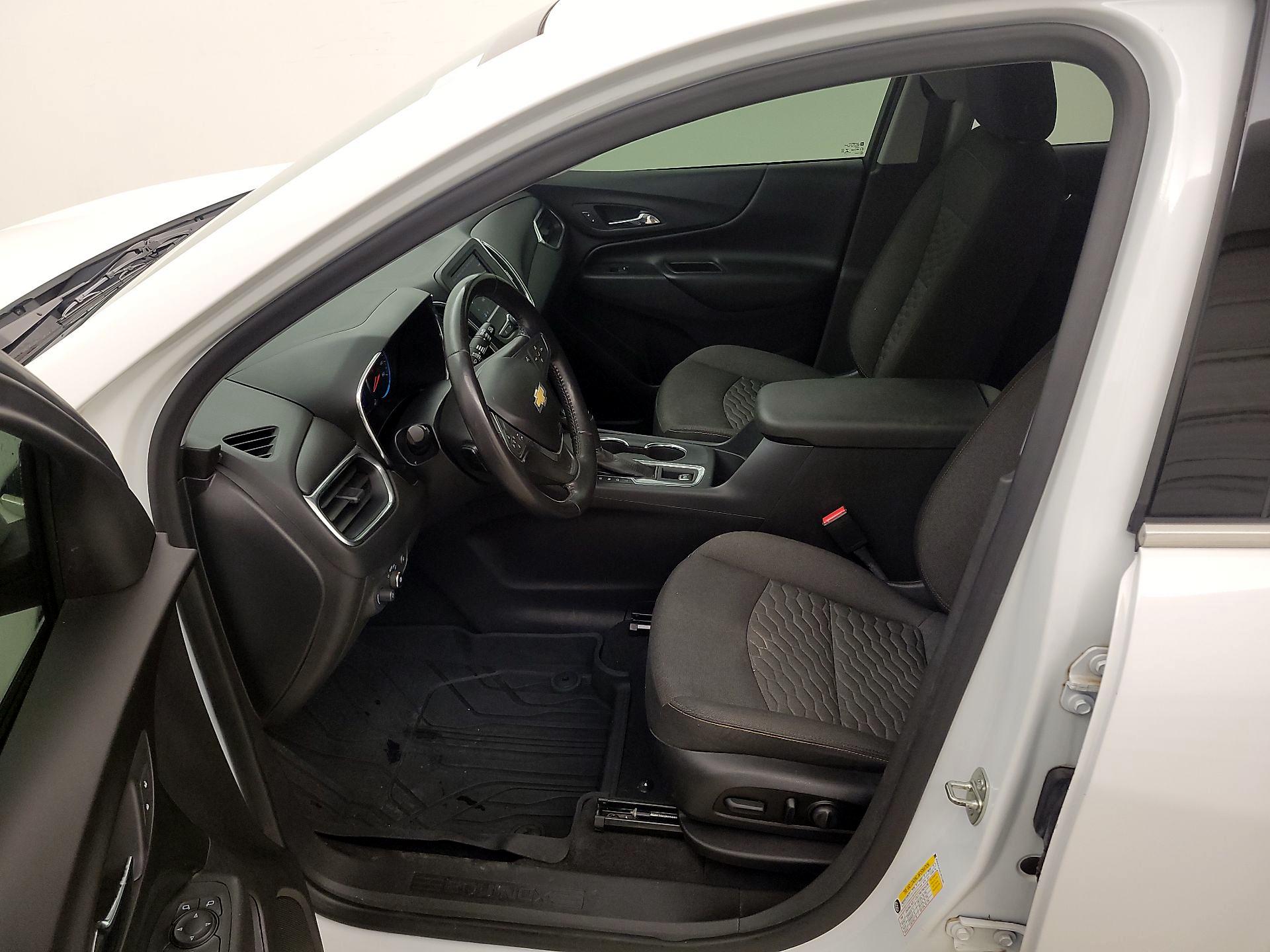 Thumbnail: 2020 Chevrolet Equinox - 11