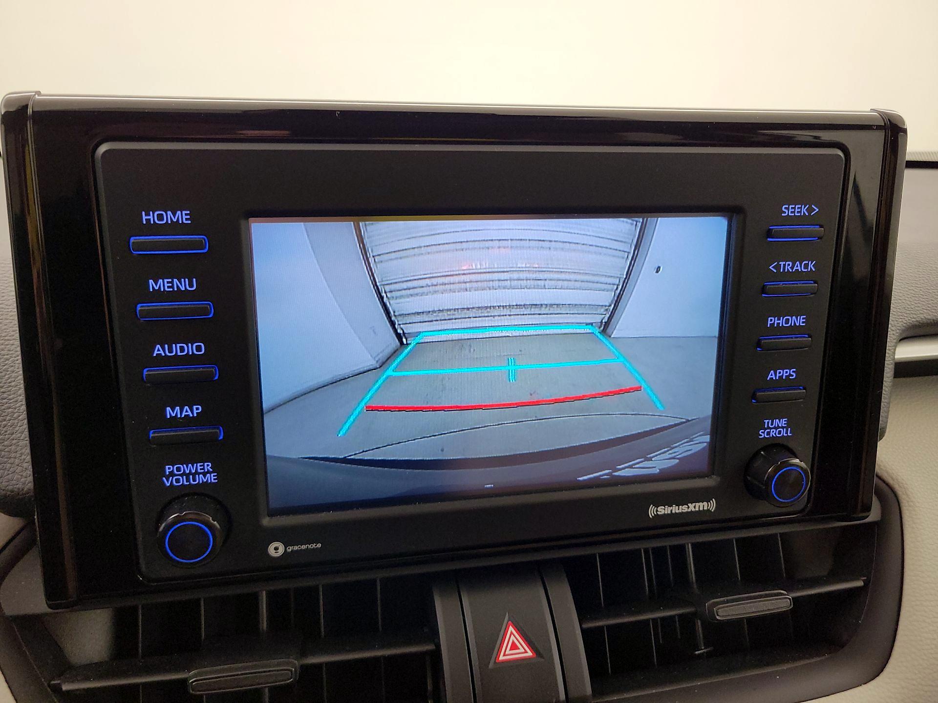 Thumbnail: 2021 Toyota RAV4 - 14