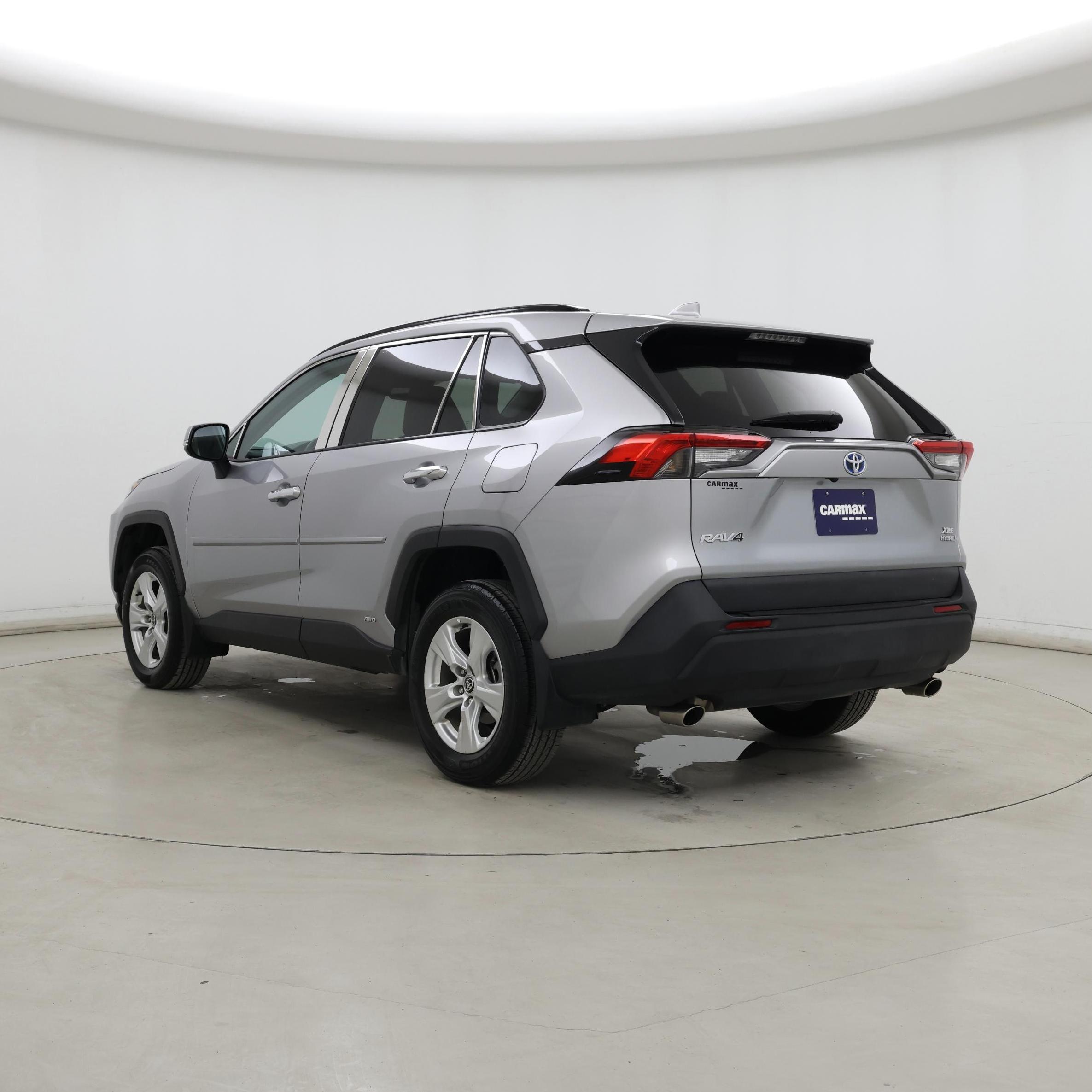 Thumbnail: 2021 Toyota RAV4 - 2
