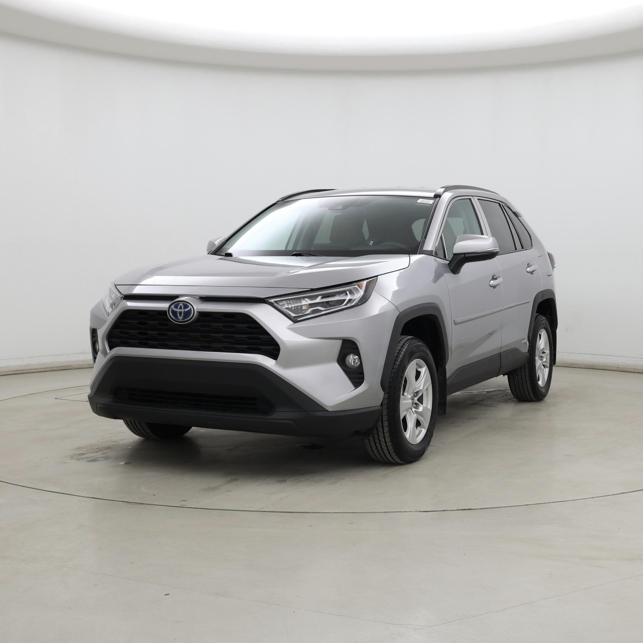 Thumbnail: 2021 Toyota RAV4 - 4
