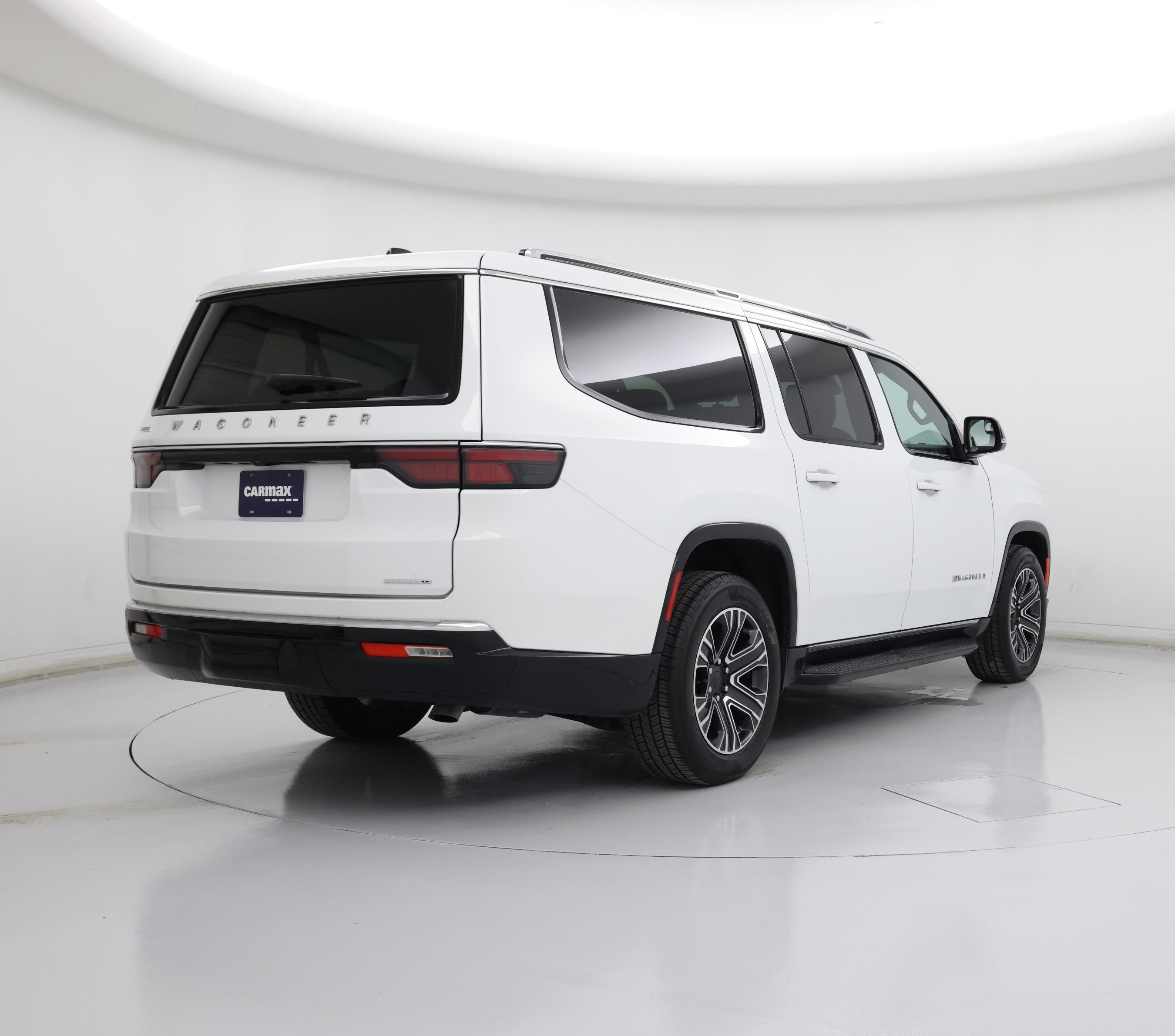 Thumbnail: 2024 Jeep Wagoneer - 8