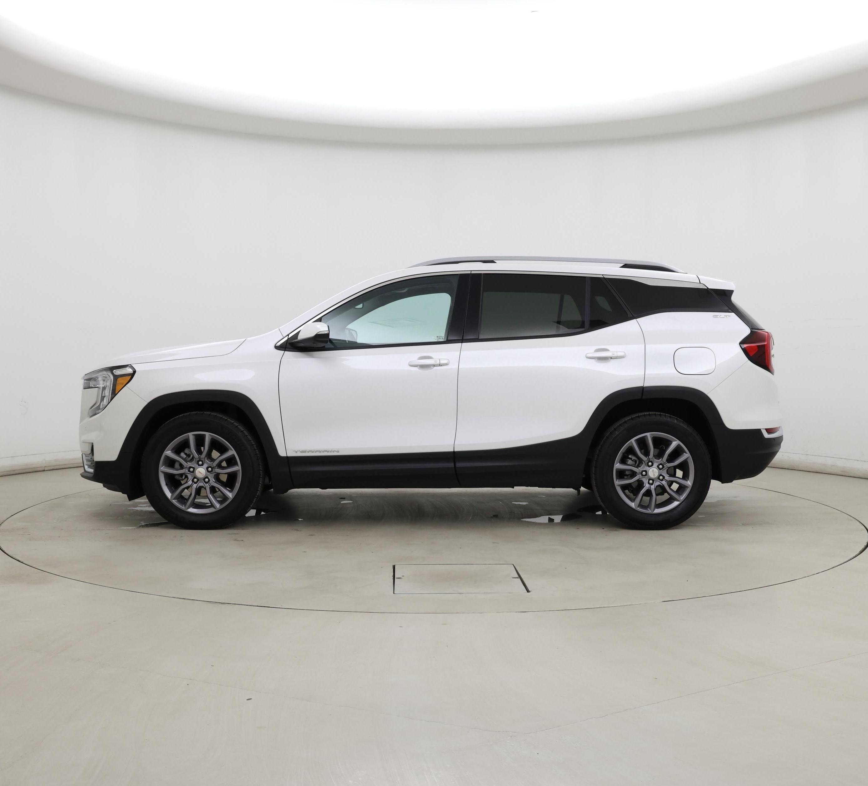 Thumbnail: 2023 GMC Terrain - 3