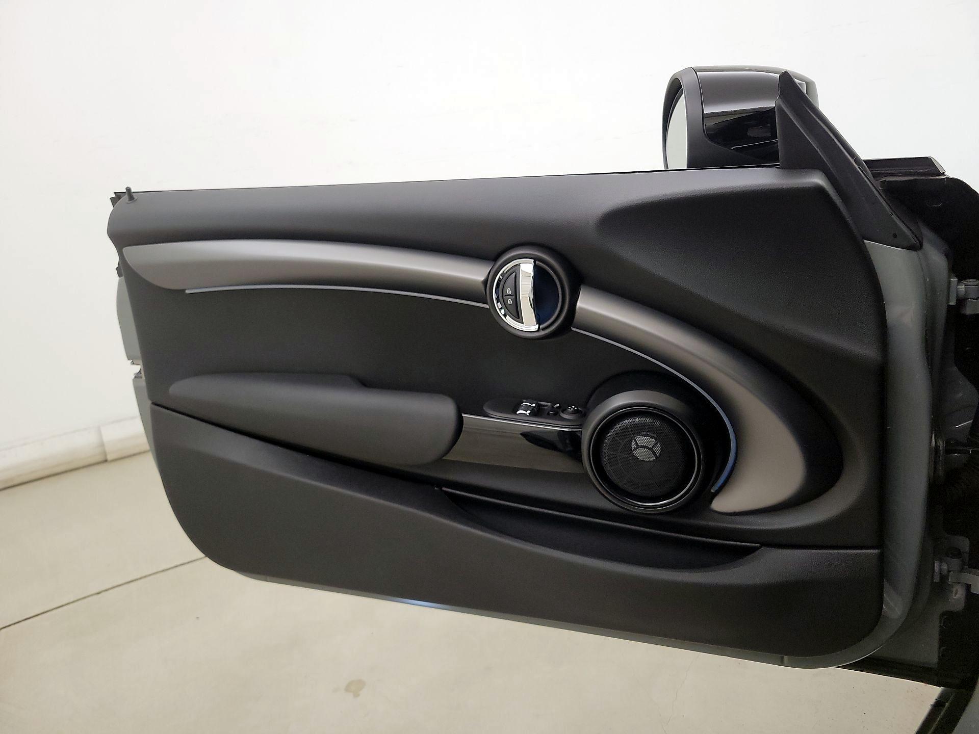 Thumbnail: 2023 MINI Cooper Hardtop - 12