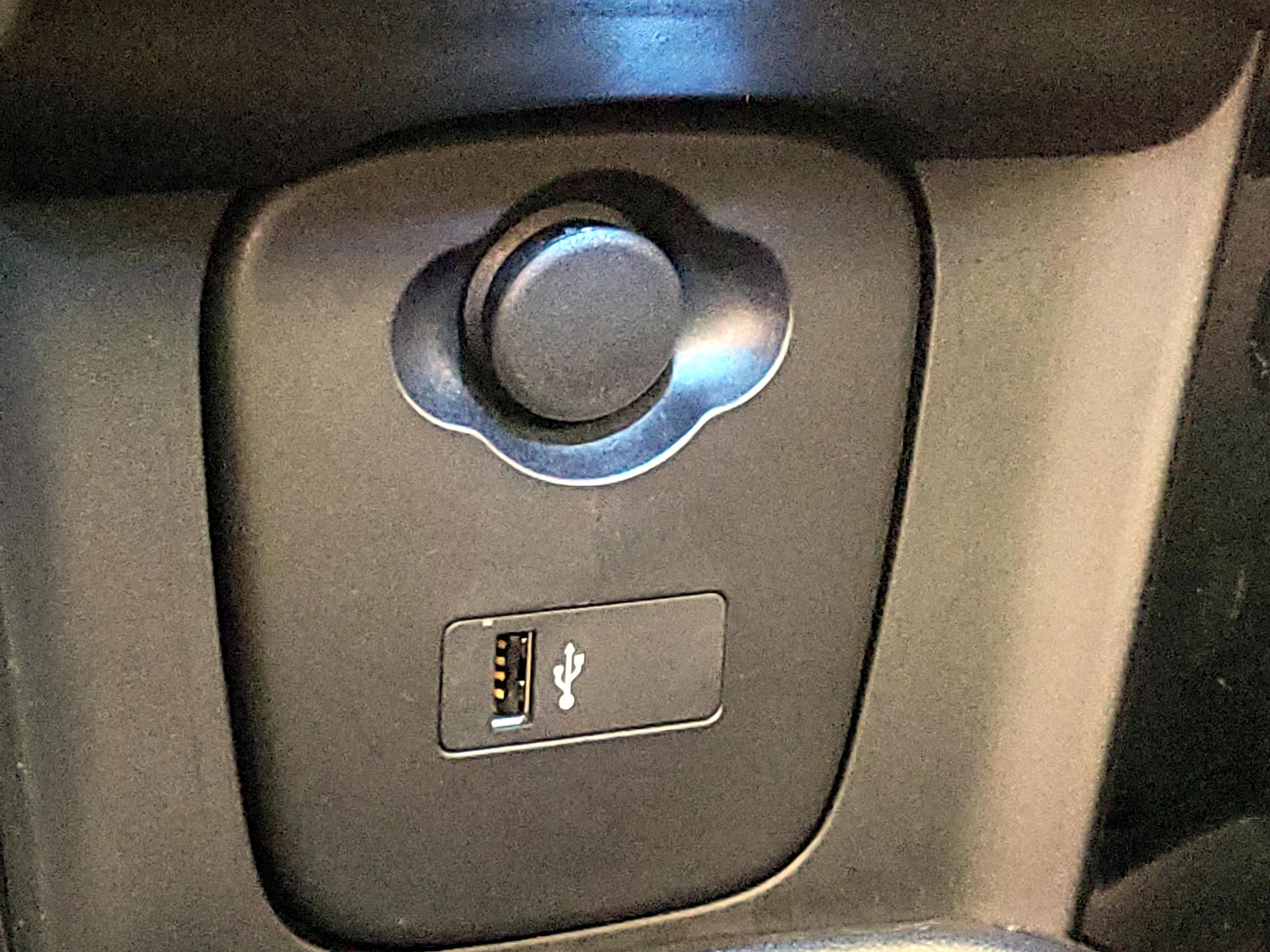 Thumbnail: 2023 MINI Cooper Hardtop - 18