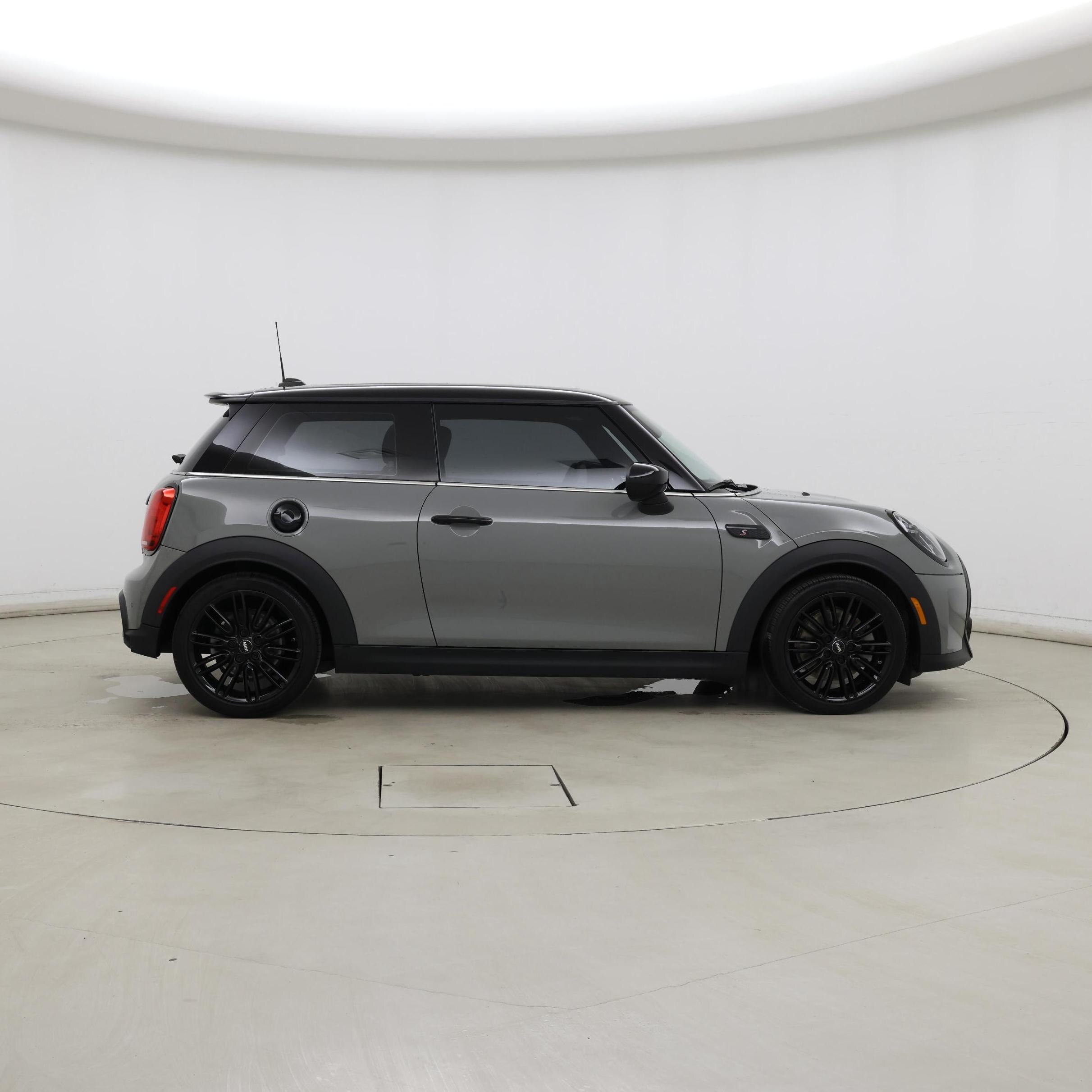Thumbnail: 2023 MINI Cooper Hardtop - 7