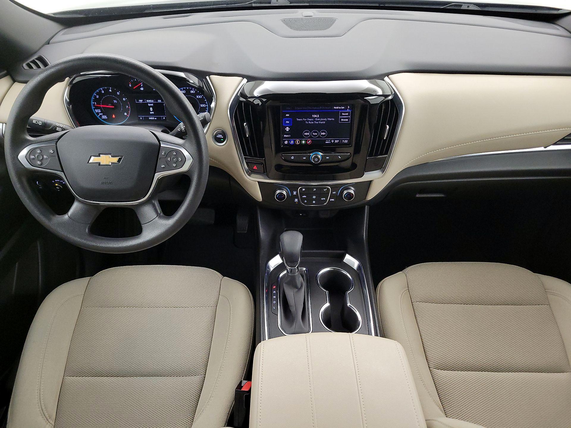 Thumbnail: 2023 Chevrolet Traverse - 9