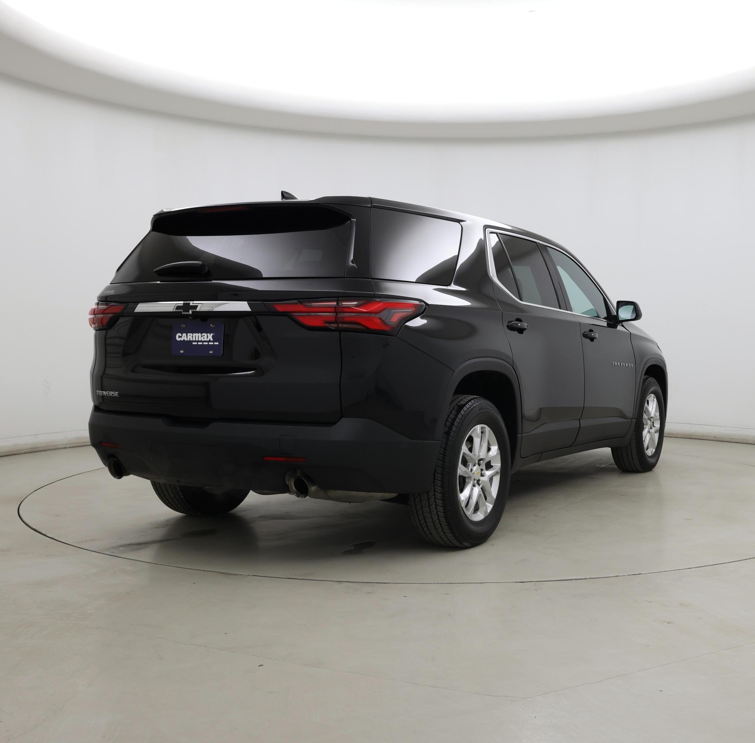 Thumbnail: 2023 Chevrolet Traverse - 8