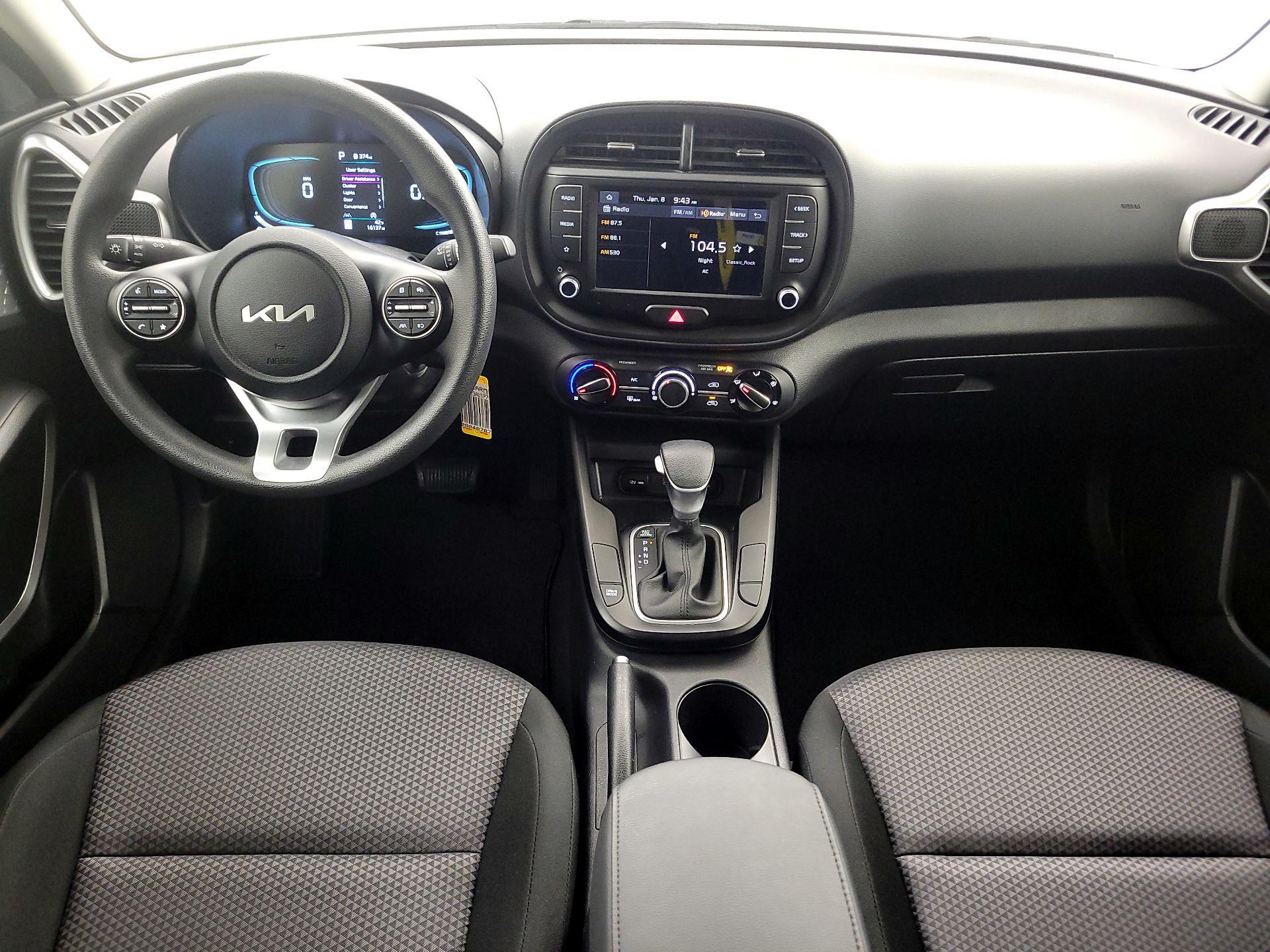 Thumbnail: 2023 Kia Soul - 9