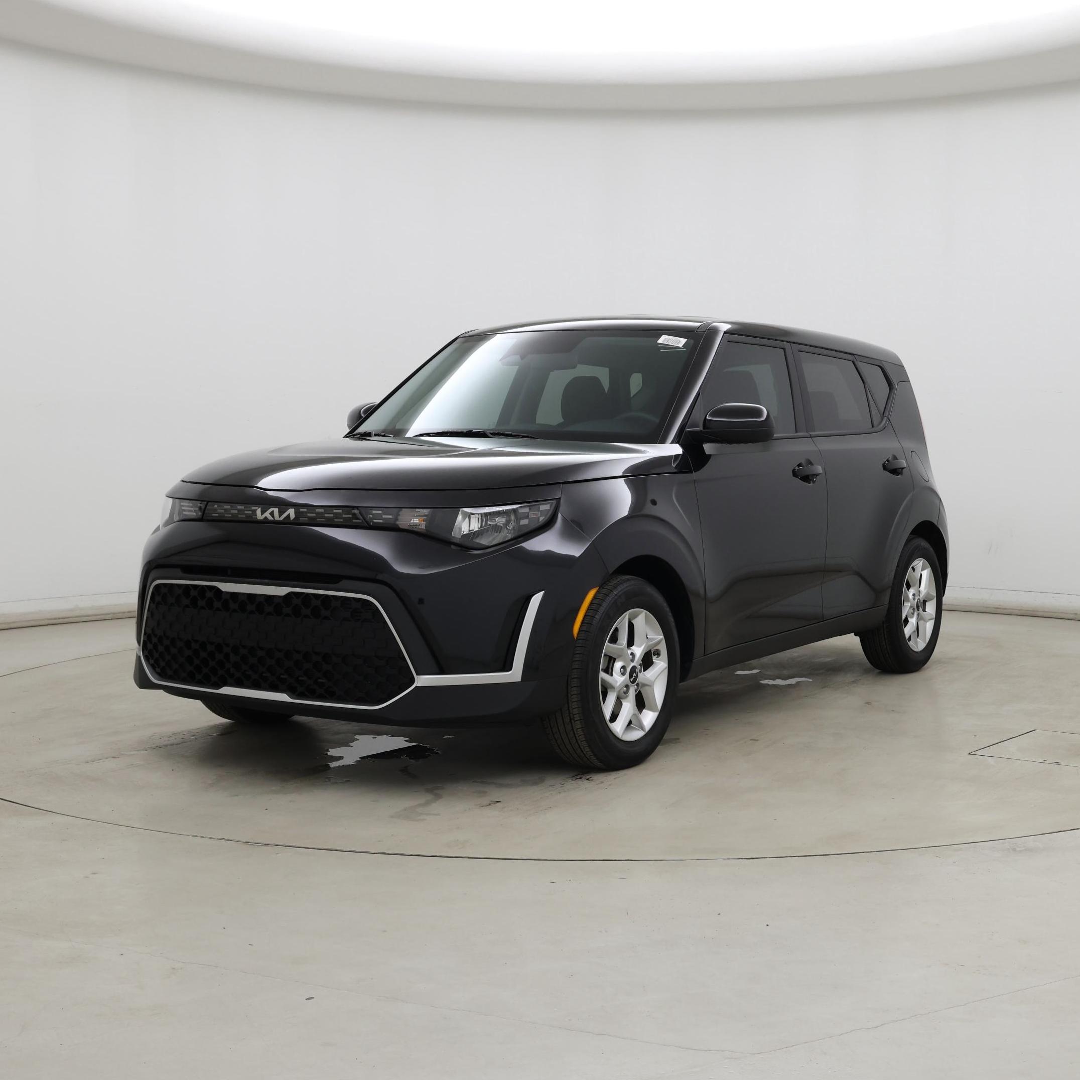 Thumbnail: 2023 Kia Soul - 4