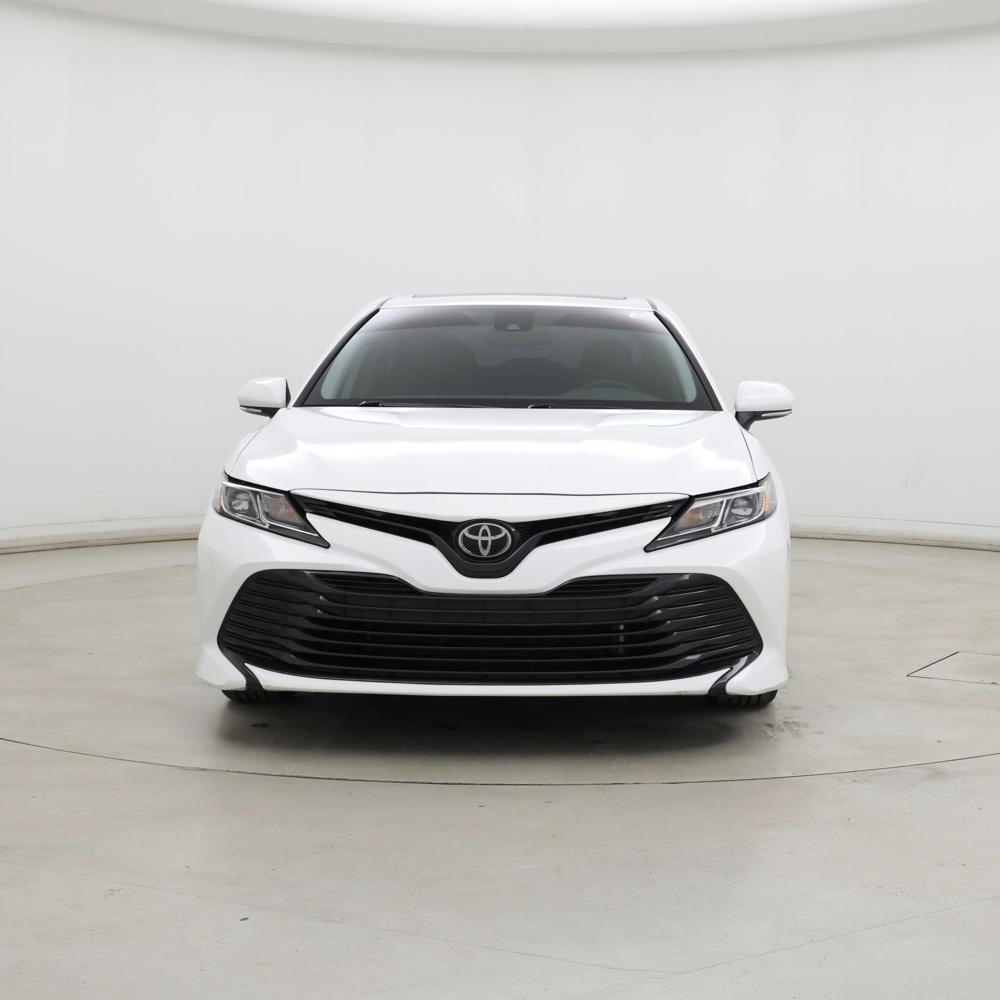 Thumbnail: 2019 Toyota Camry - 5