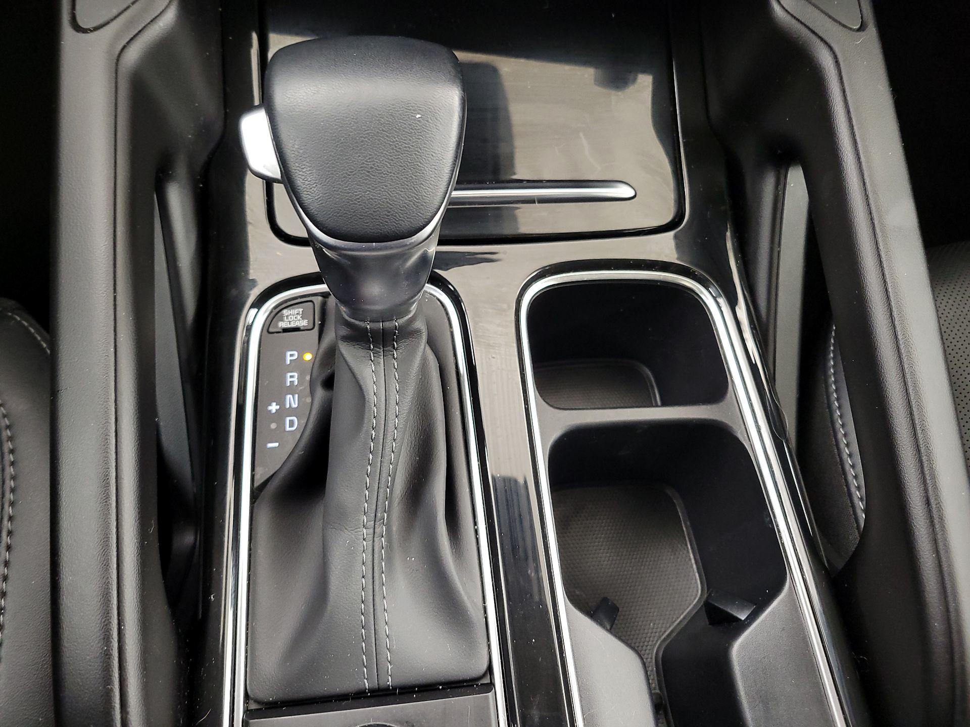 Thumbnail: 2024 Kia Telluride - 18