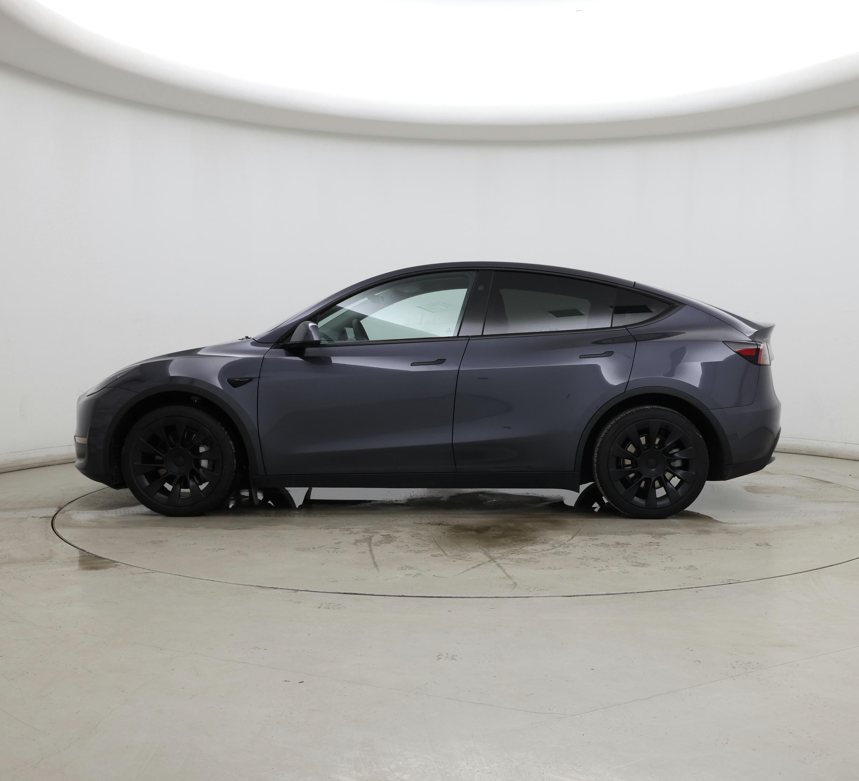 Thumbnail: 2023 Tesla Model Y - 3
