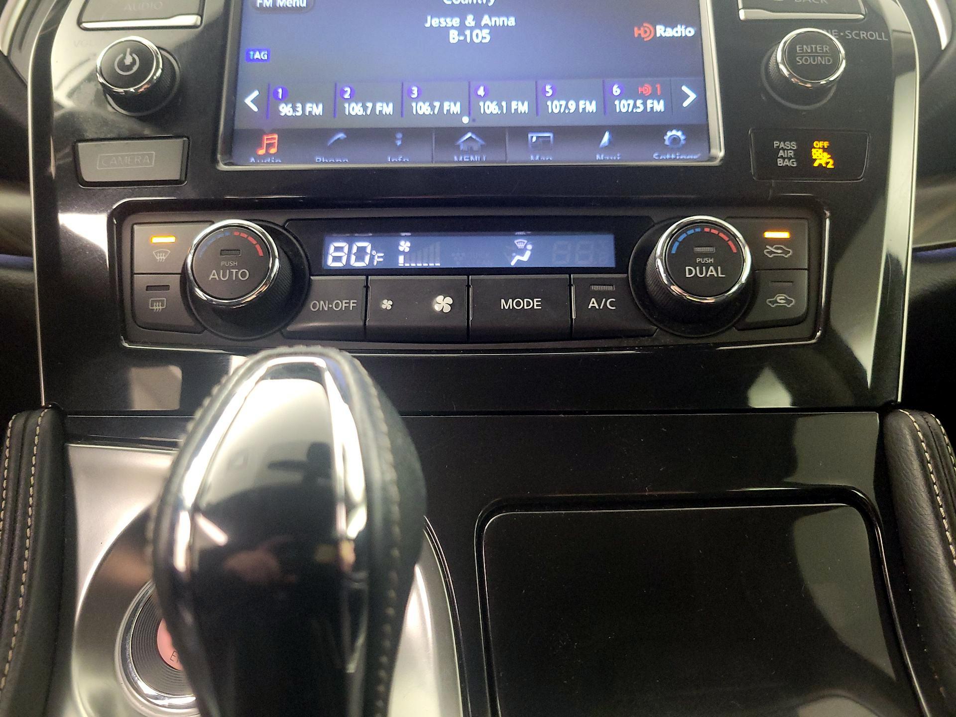 Thumbnail: 2017 Nissan Maxima - 17