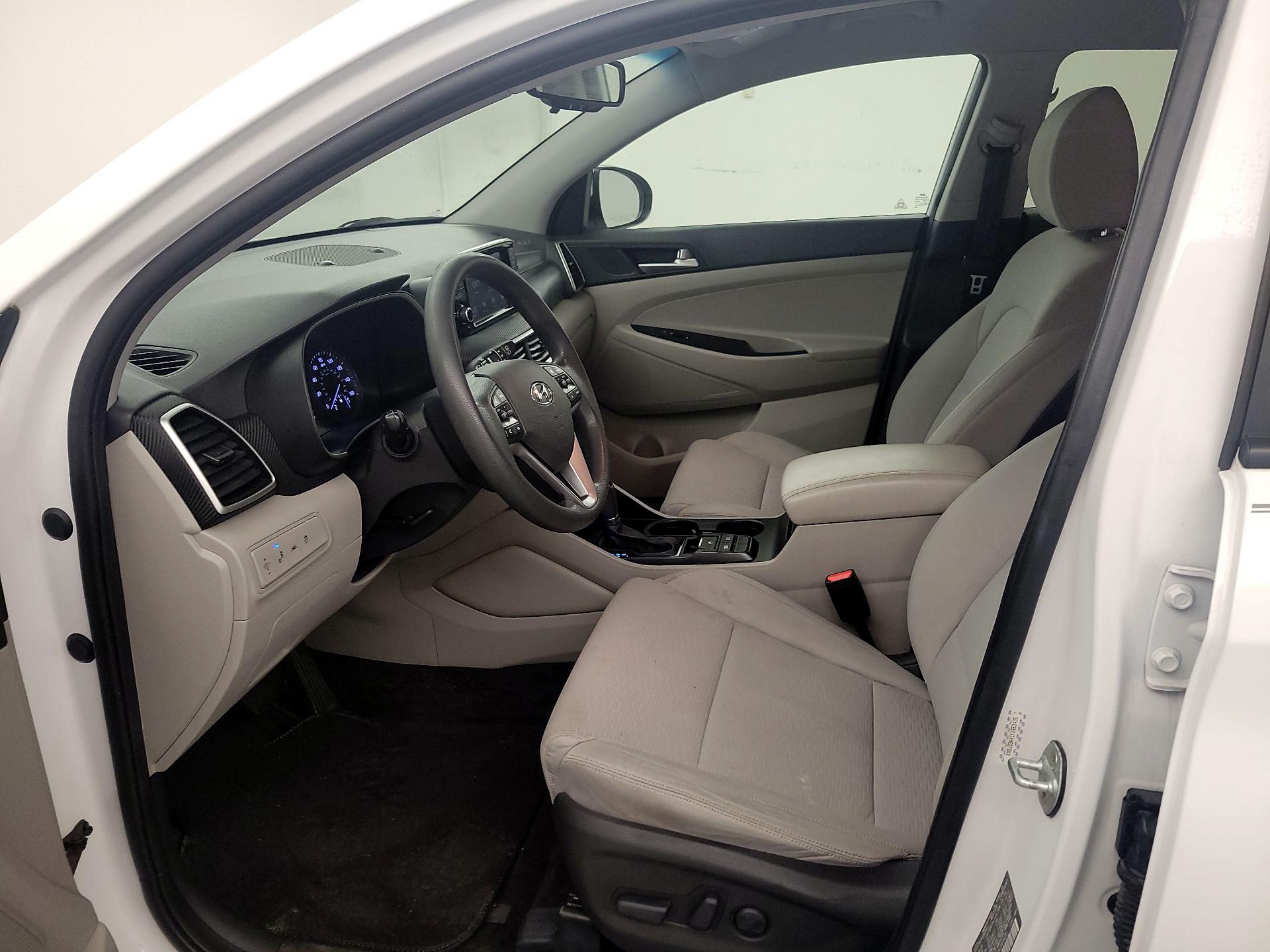 Thumbnail: 2019 Hyundai Tucson - 11